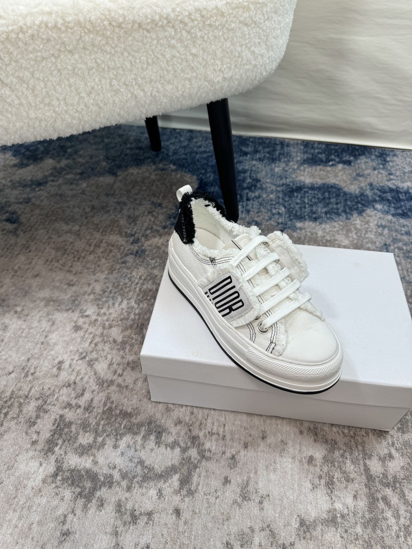 D design 2025 new tassel thick-soled sneakers