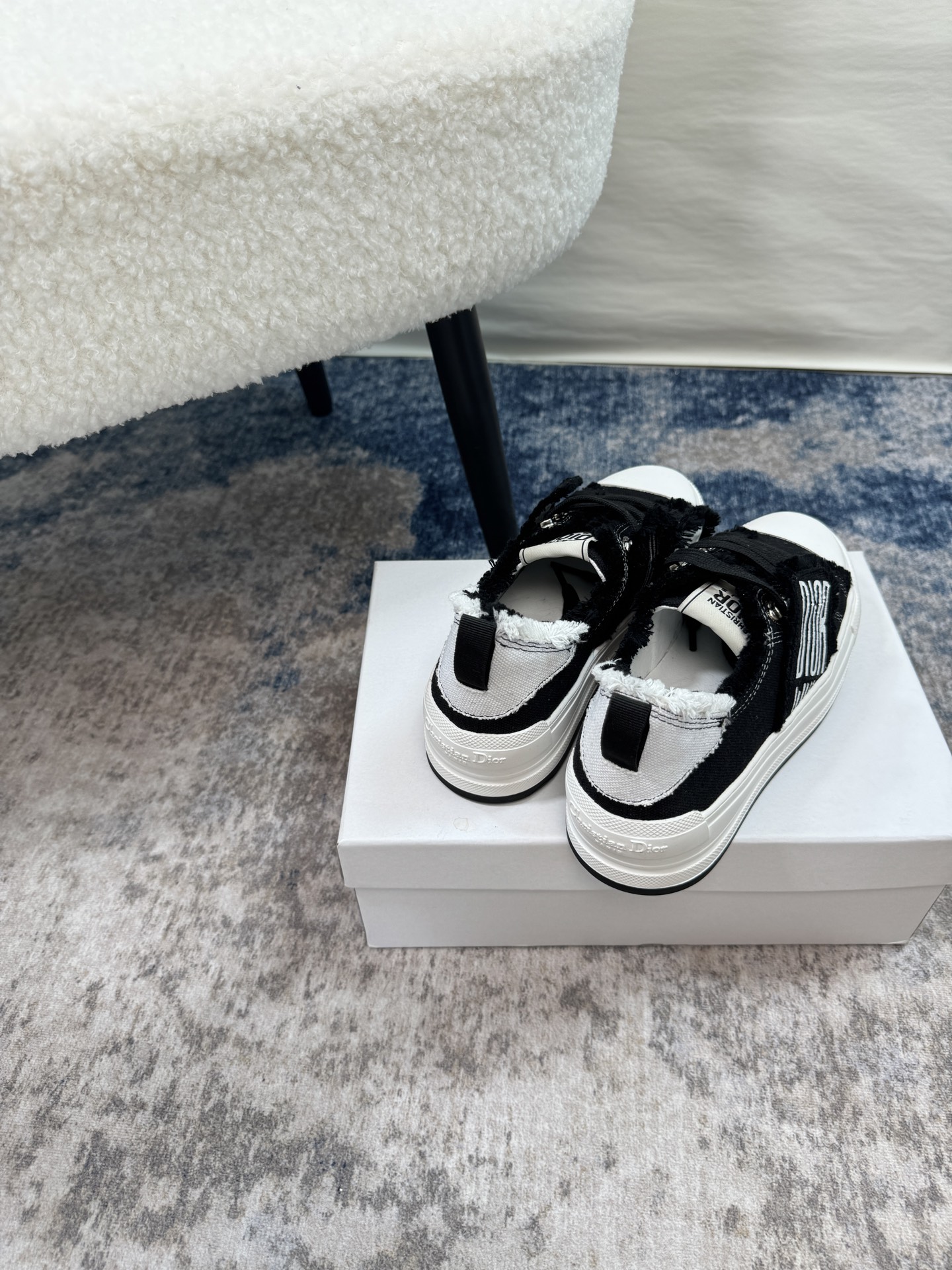 D design 2025 new tassel thick-soled sneakers