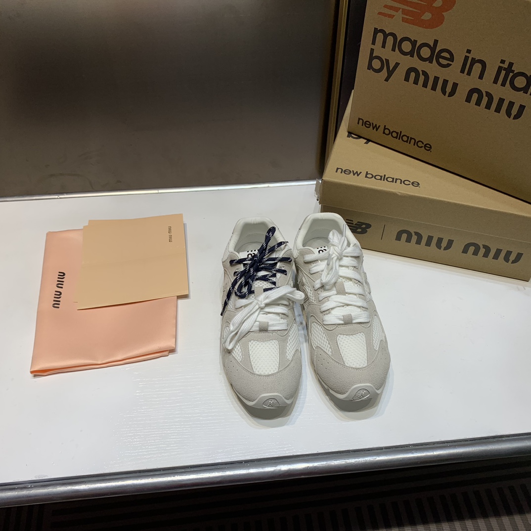 M Design G027 co-branded sneakers