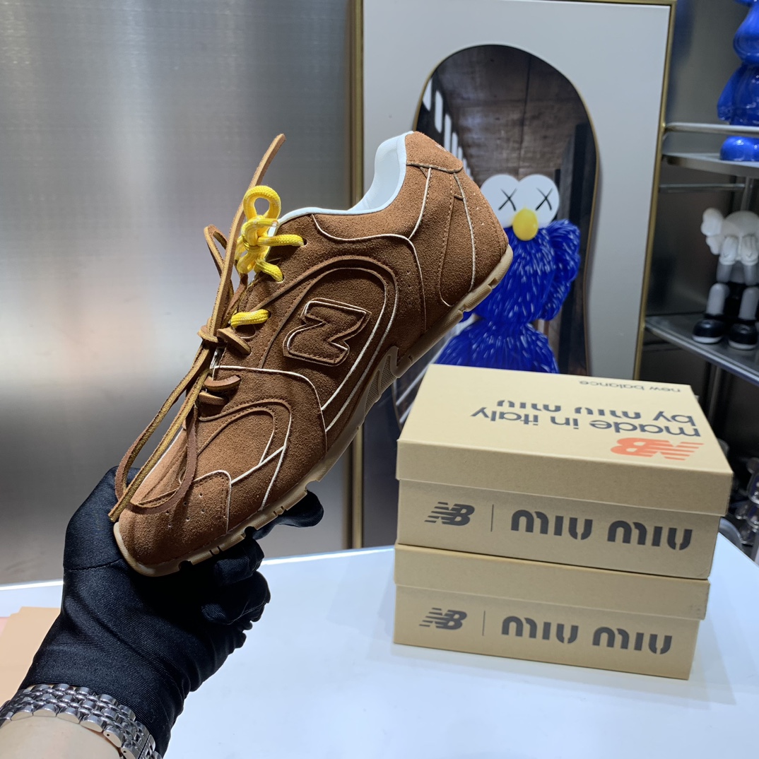 M Design G027 co-branded sneakers