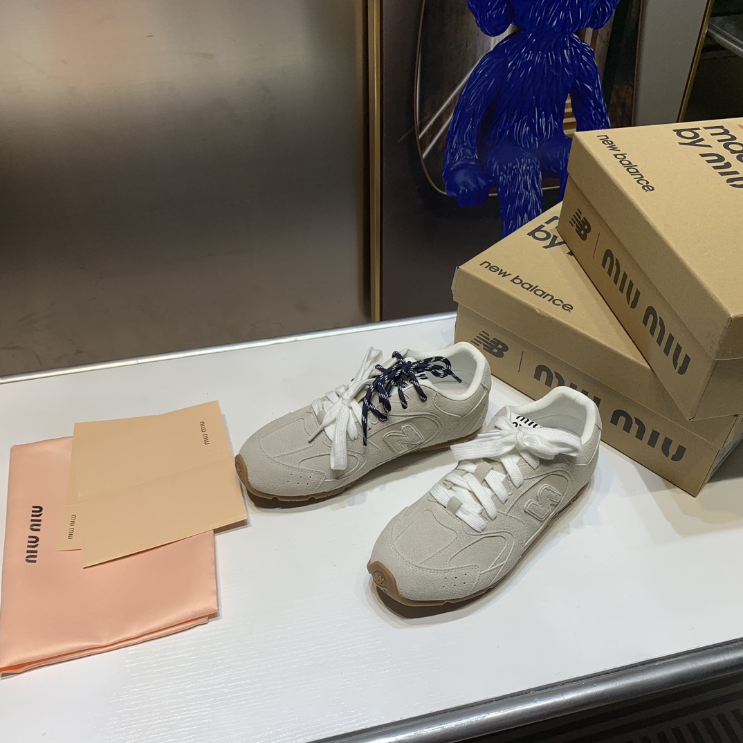 M Design G027 co-branded sneakers