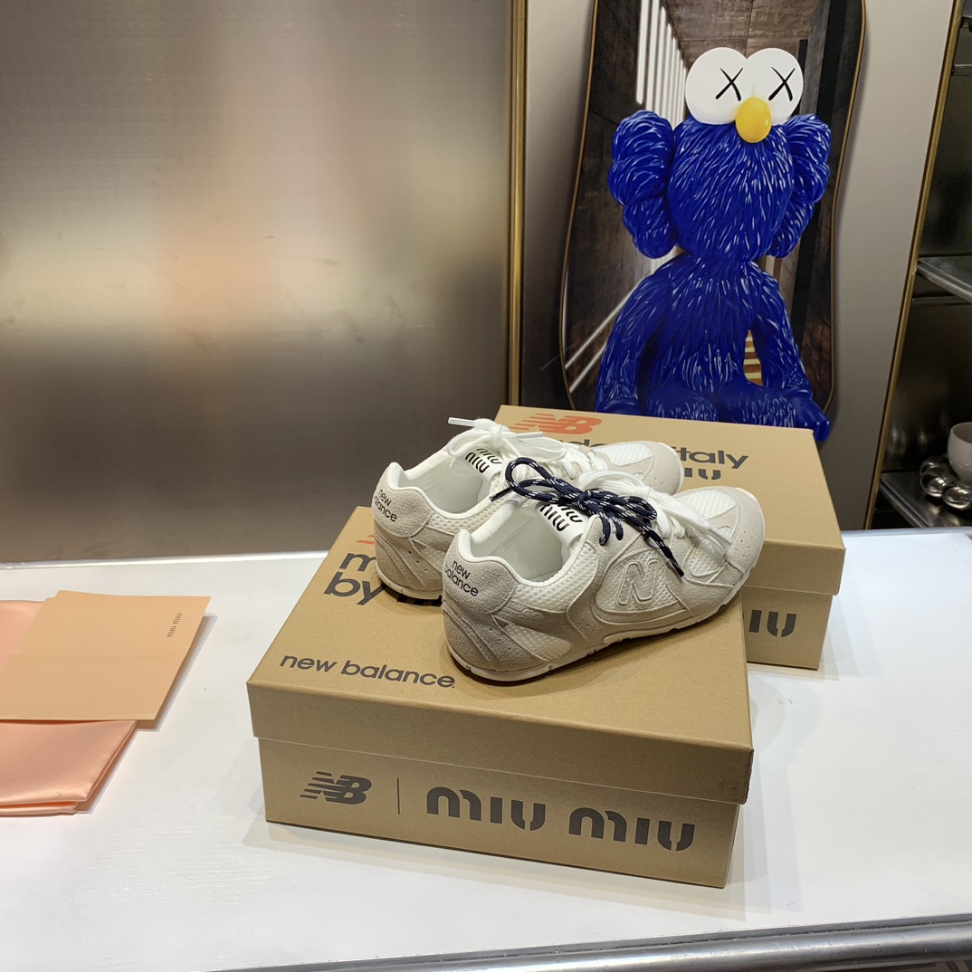 M Design G027 co-branded sneakers