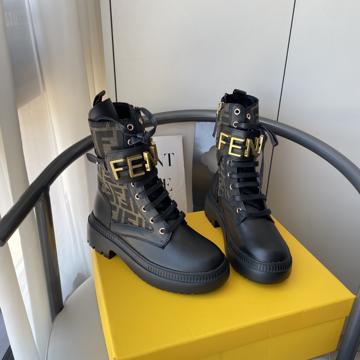F design autumn and winter martin boots