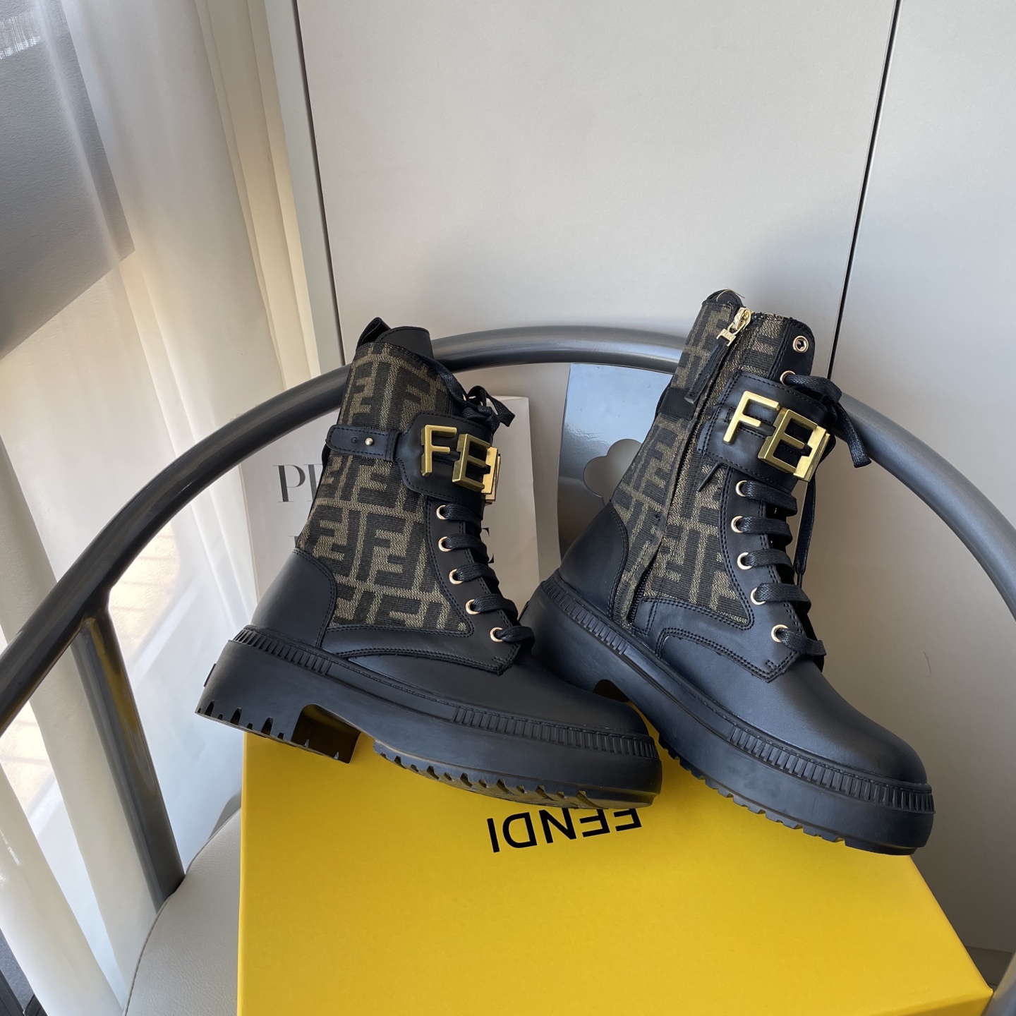 F design autumn and winter martin boots