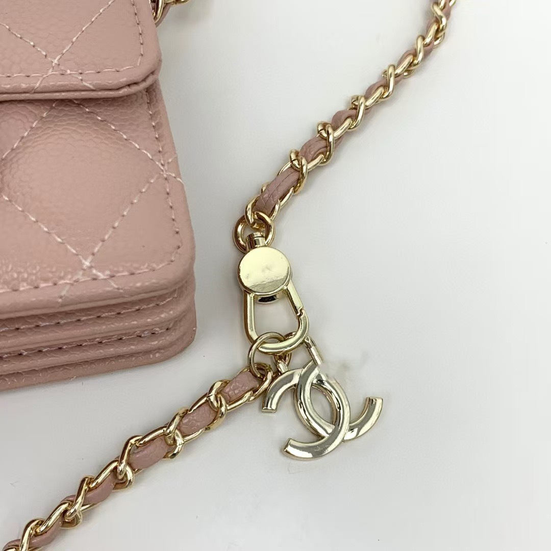 C design lipstick bag