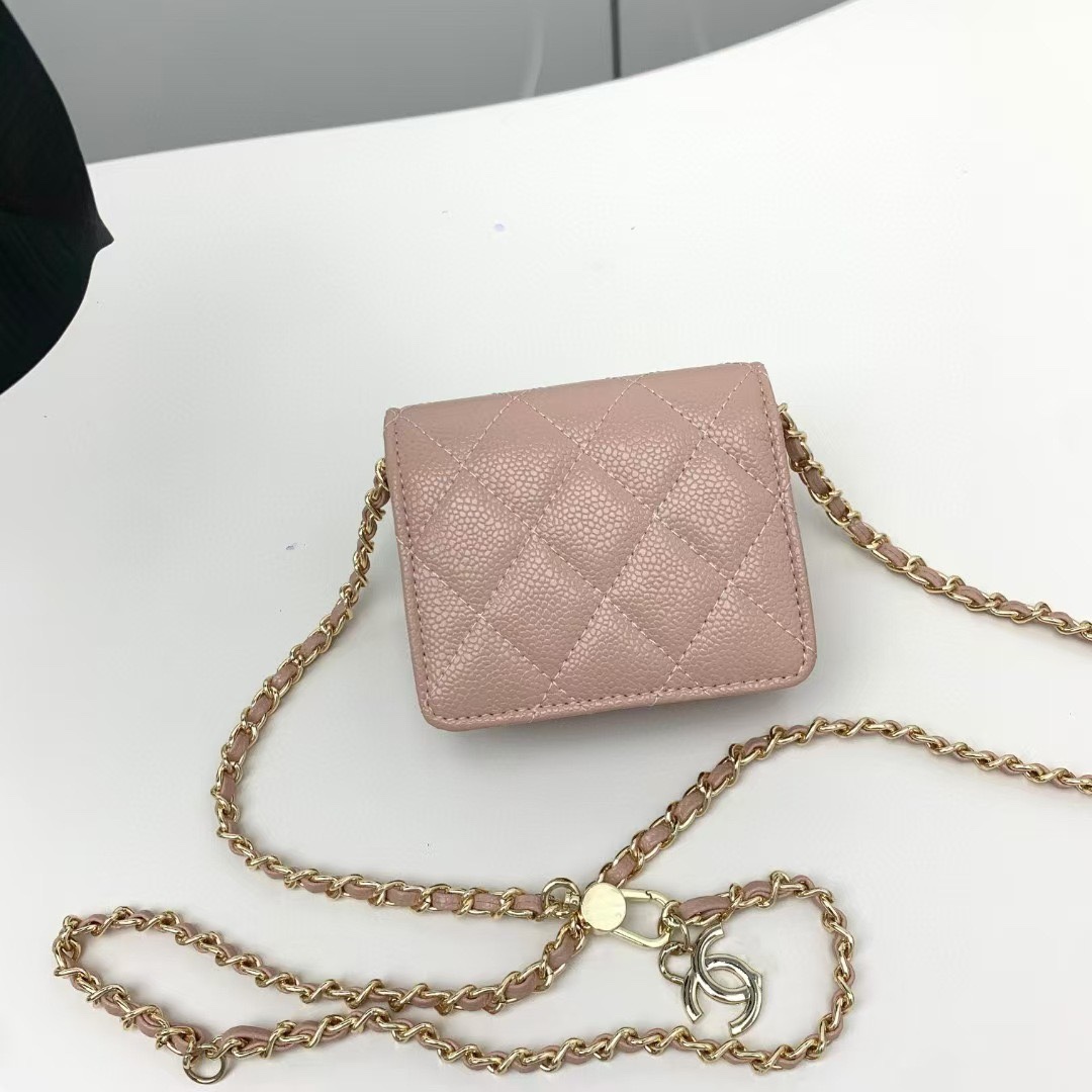 C design lipstick bag