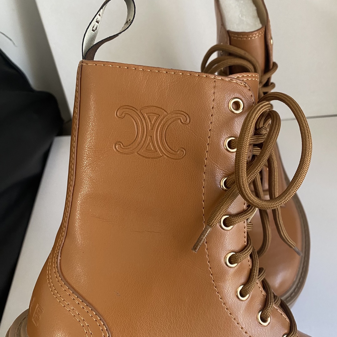 C design 8-hole thick-soled Martin boots