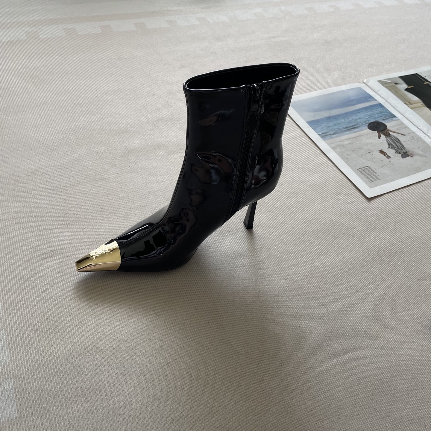 Y design autumn and winter new pointed patent leather ankle boots