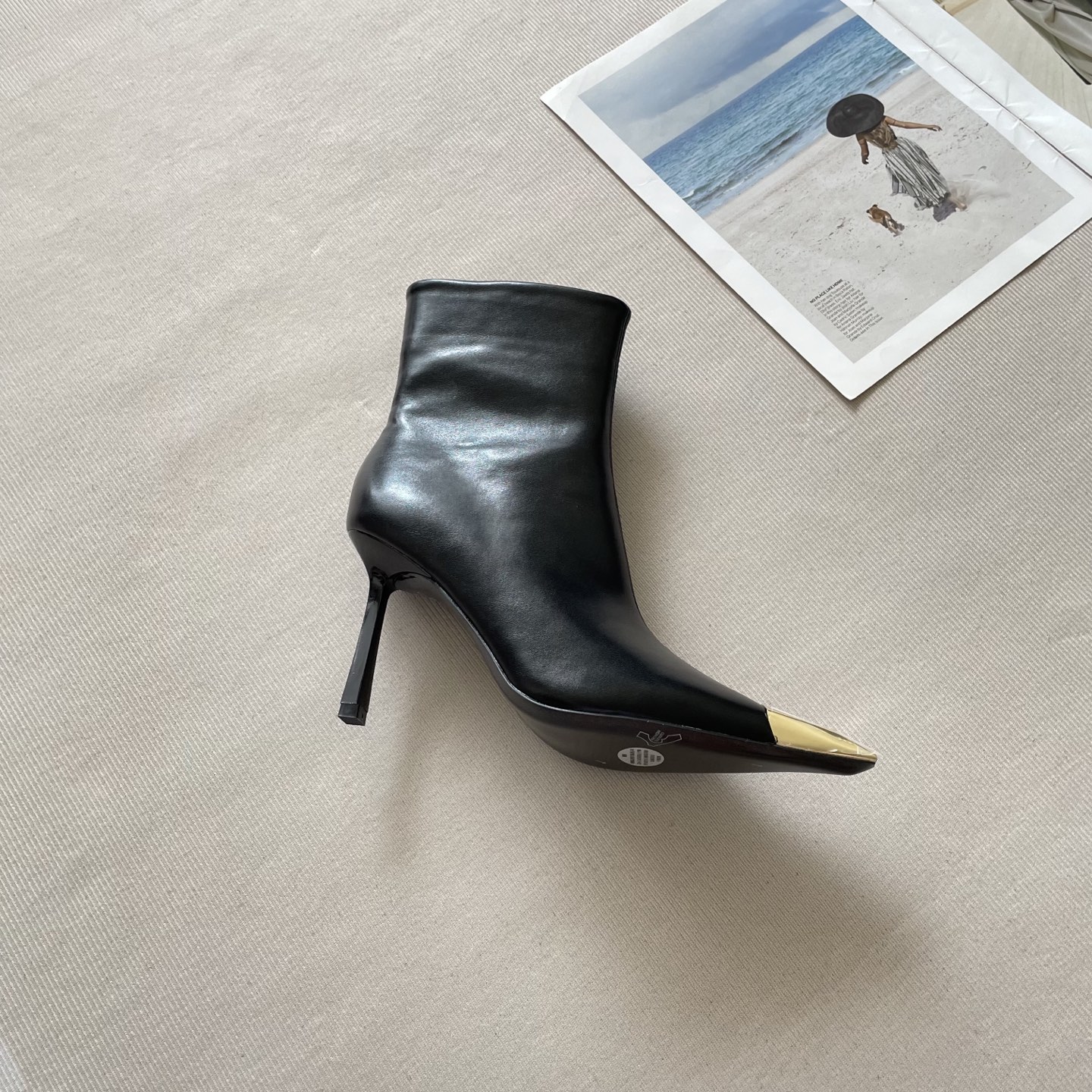 Y design autumn and winter new pointed matte ankle boots