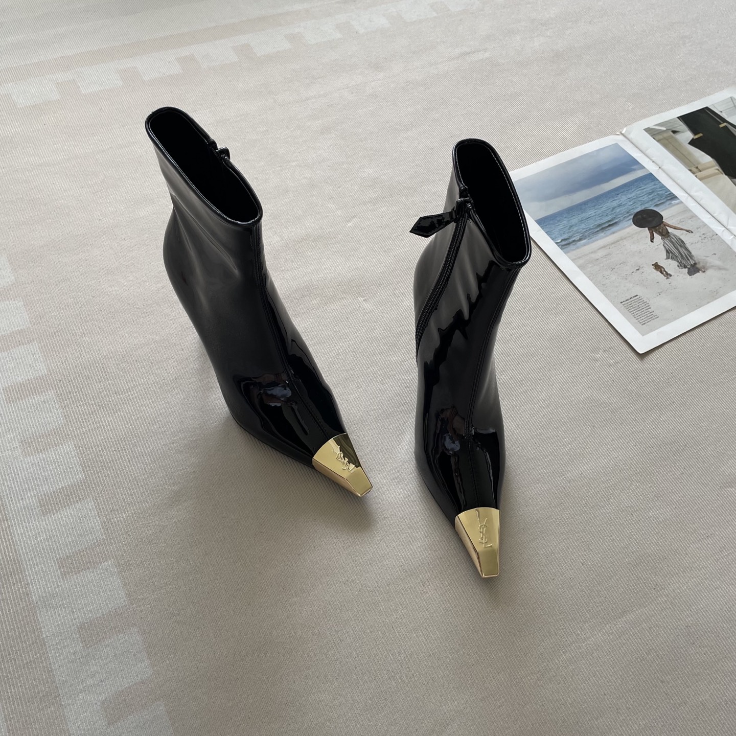 Y design autumn and winter new pointed patent leather ankle boots