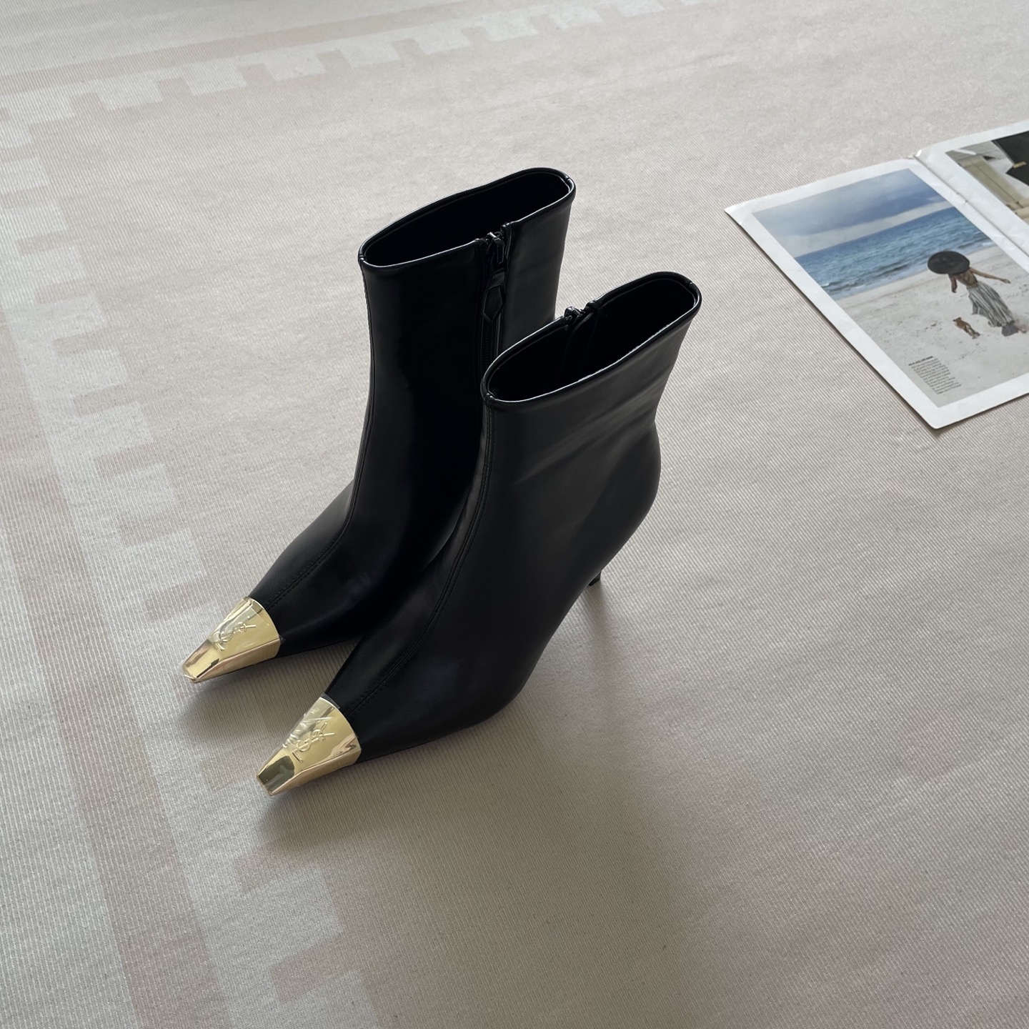 Y design autumn and winter new pointed matte ankle boots