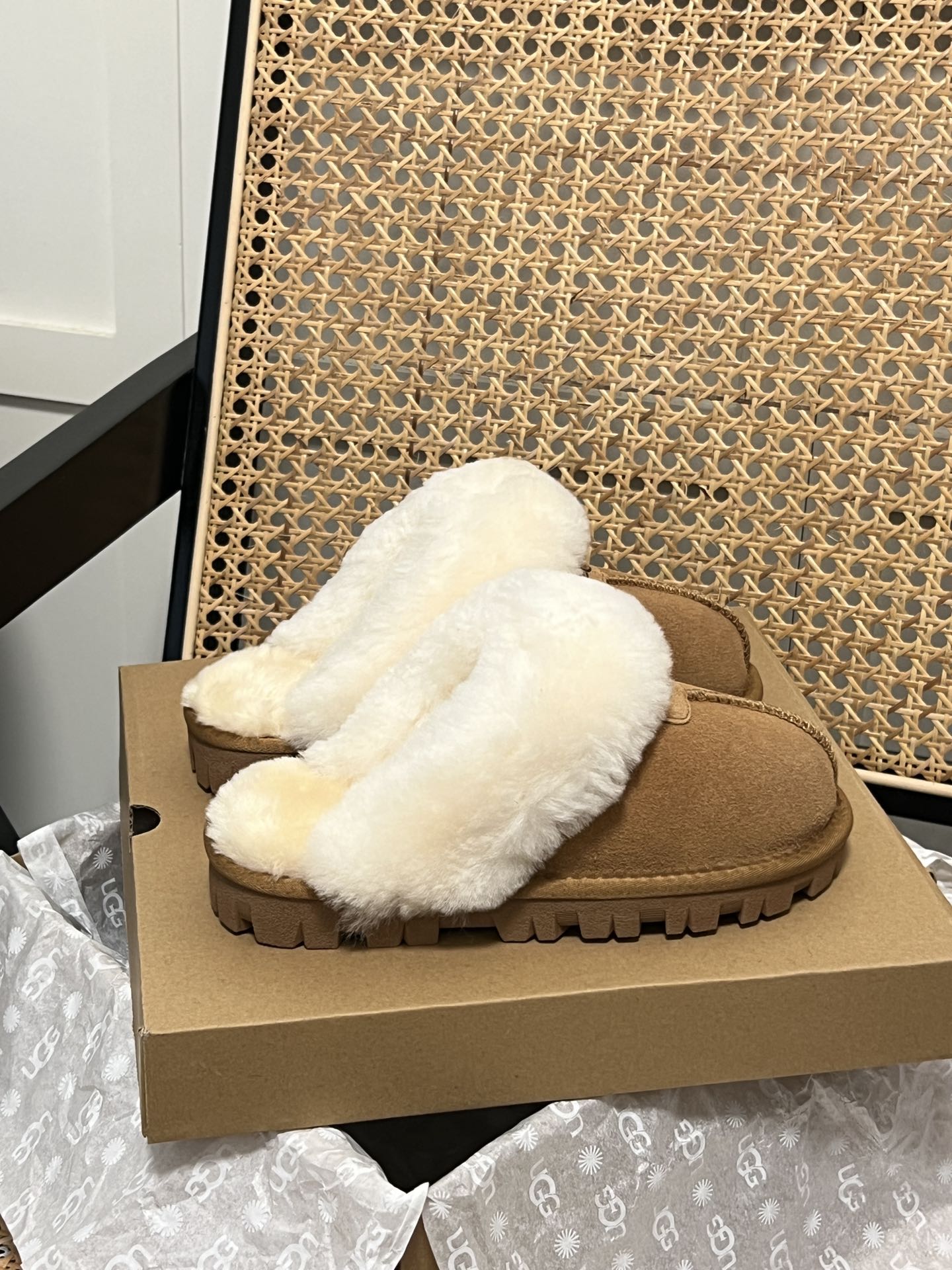 U design new classic flat fur boots