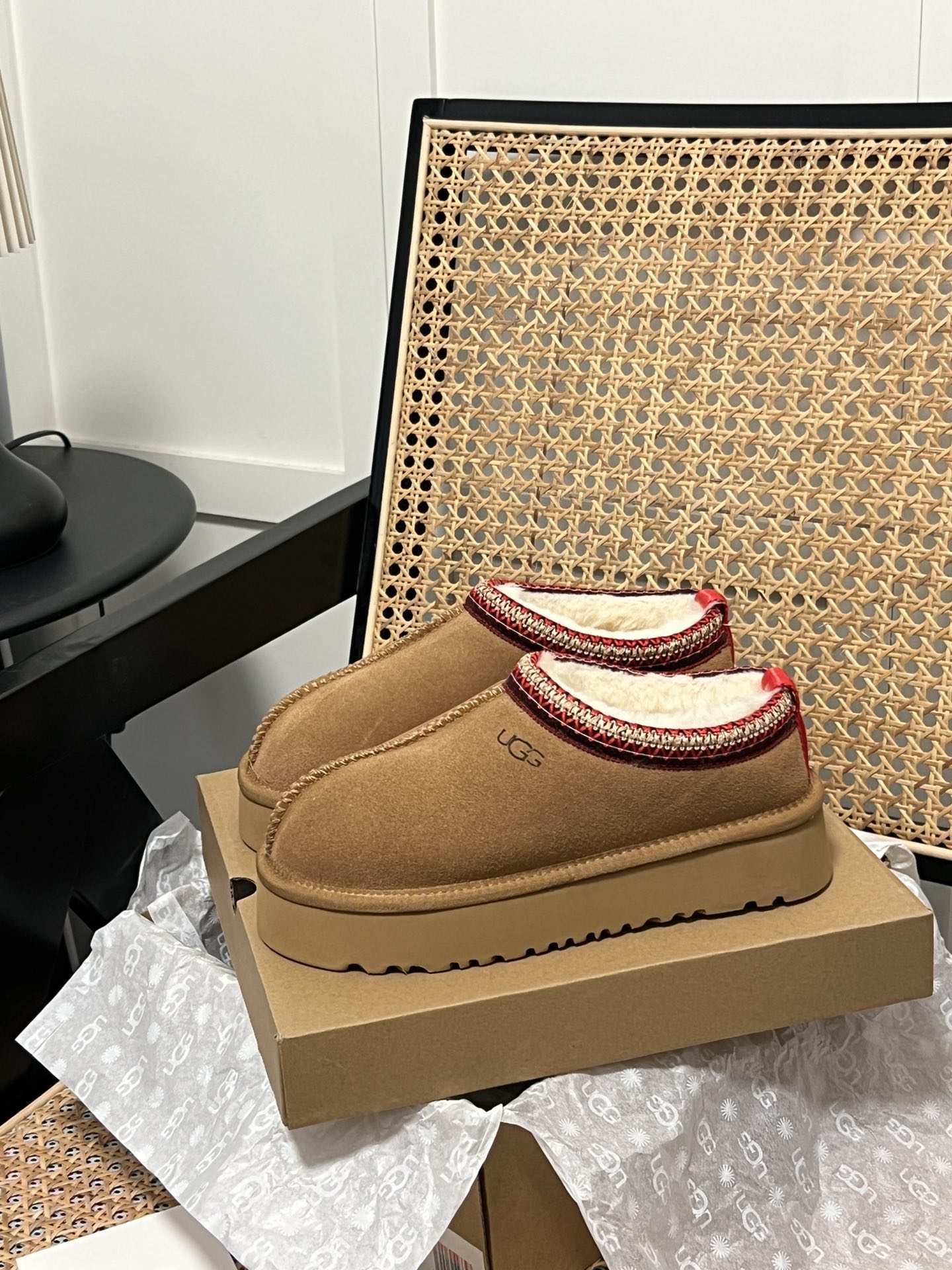 U design classic winter thick-soled fur boots