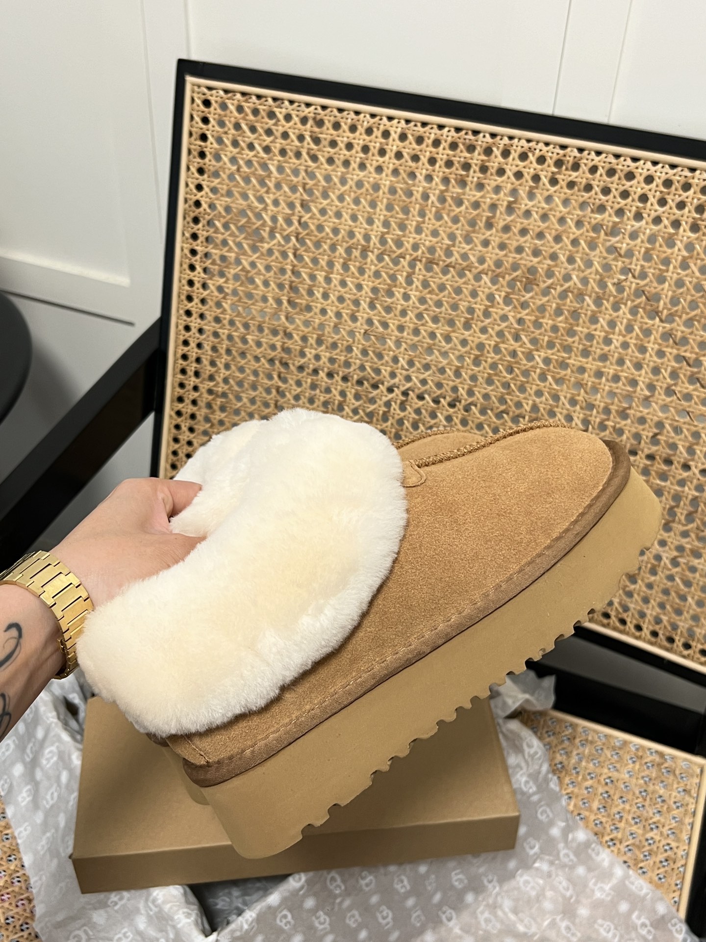 U design new classic thick-soled fur boots