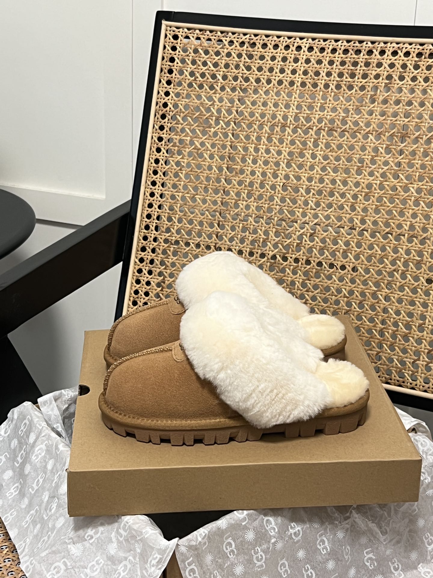 U design new classic flat fur boots