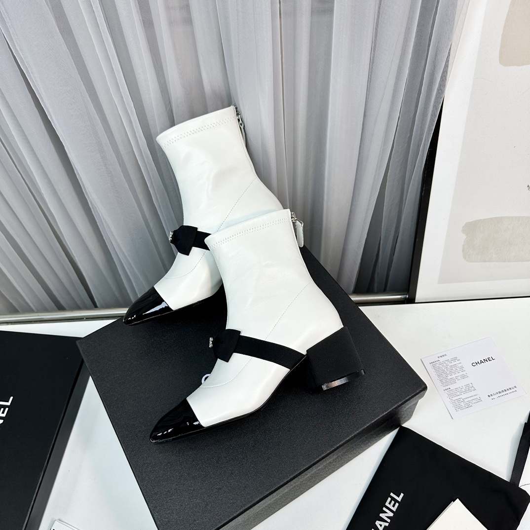 C design new princess boots