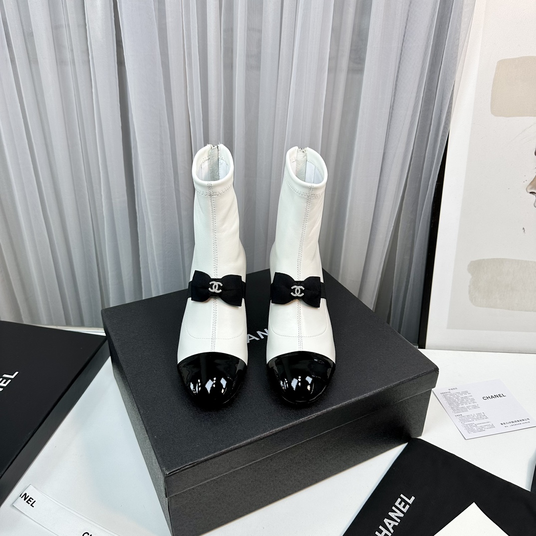 C design new princess boots