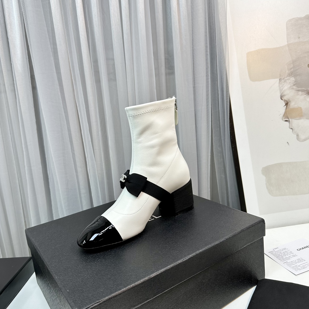 C design new princess boots