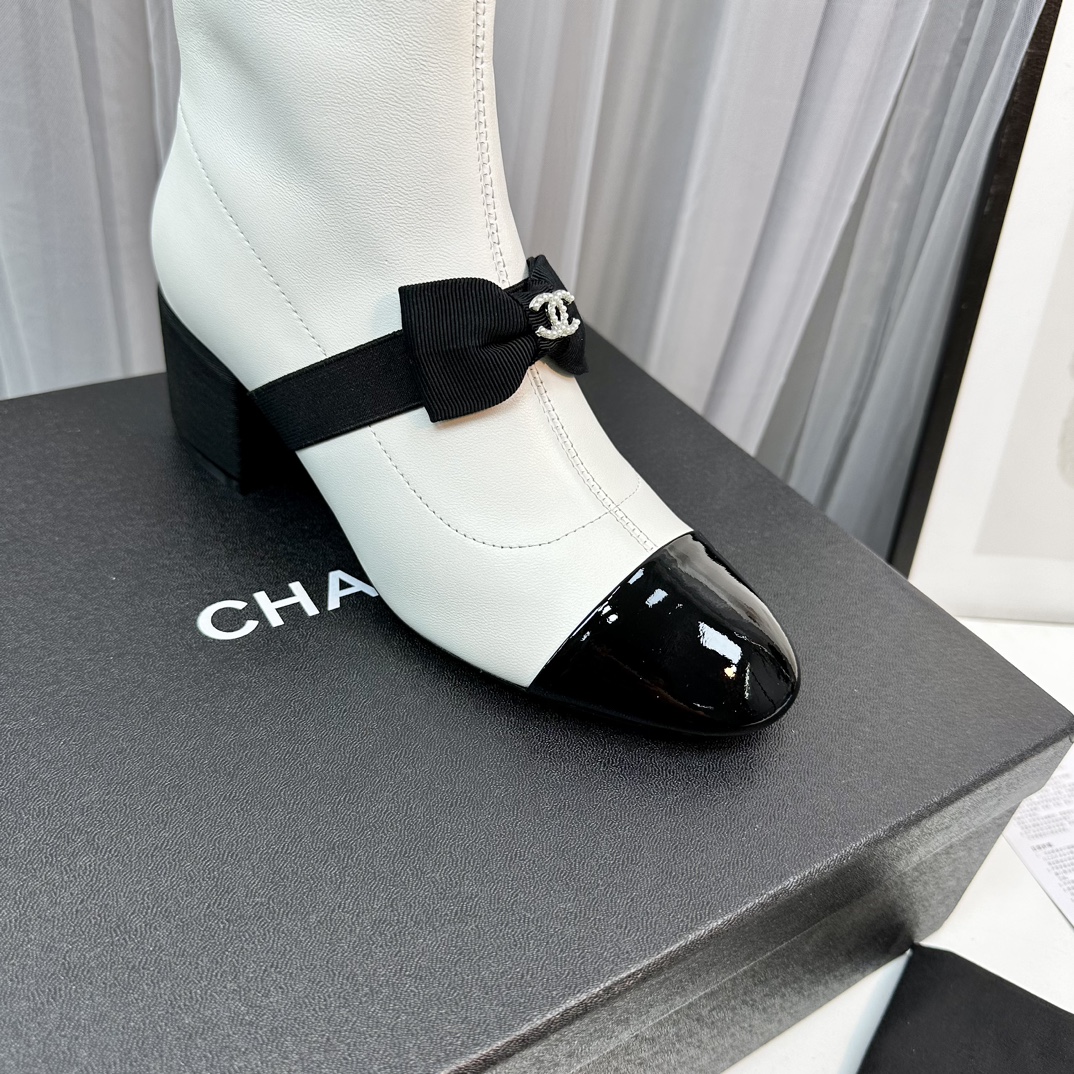 C design new princess boots