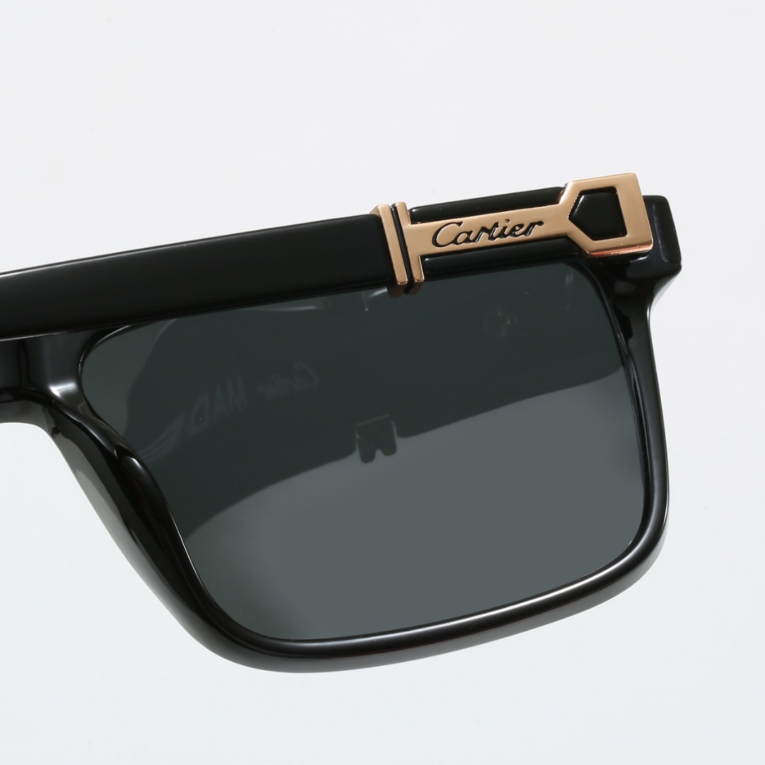 C design new glasses 82016