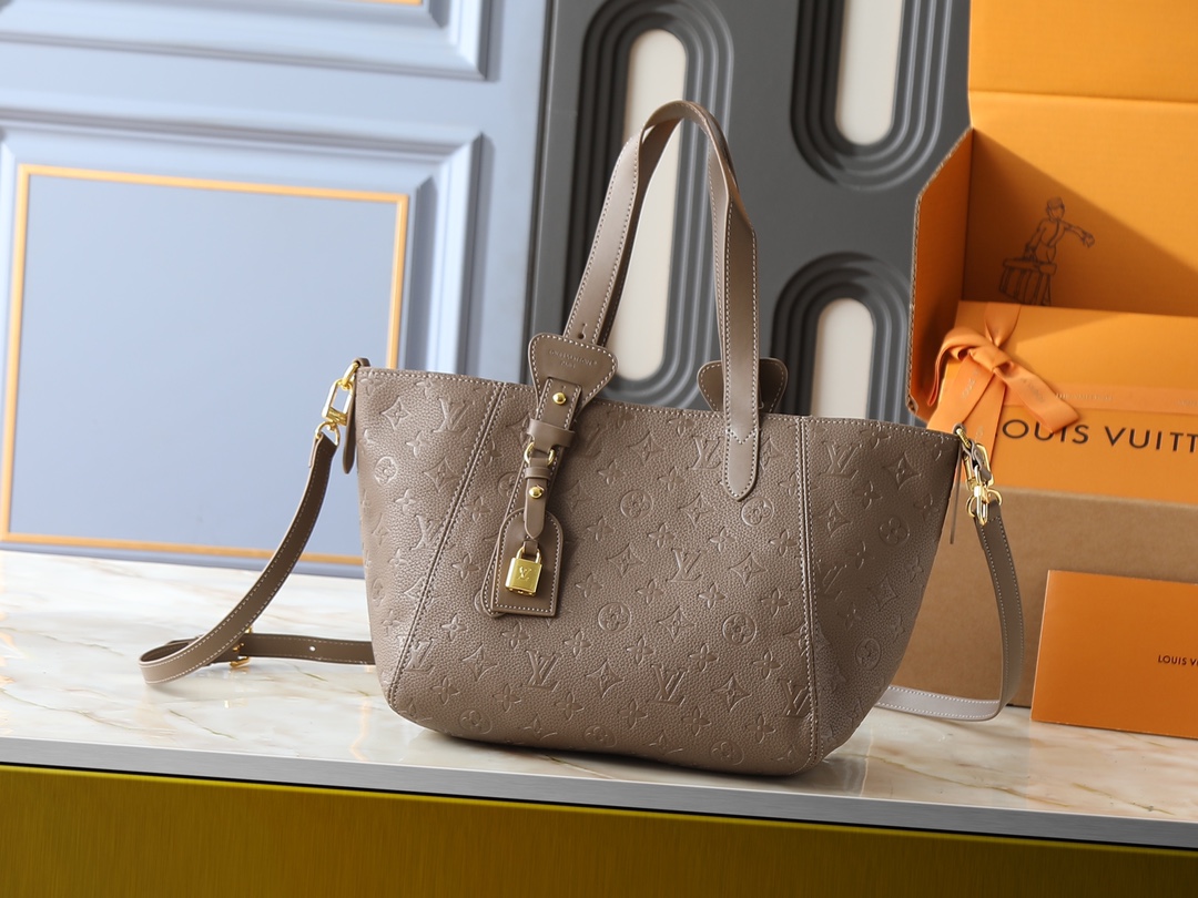 L design women handbag