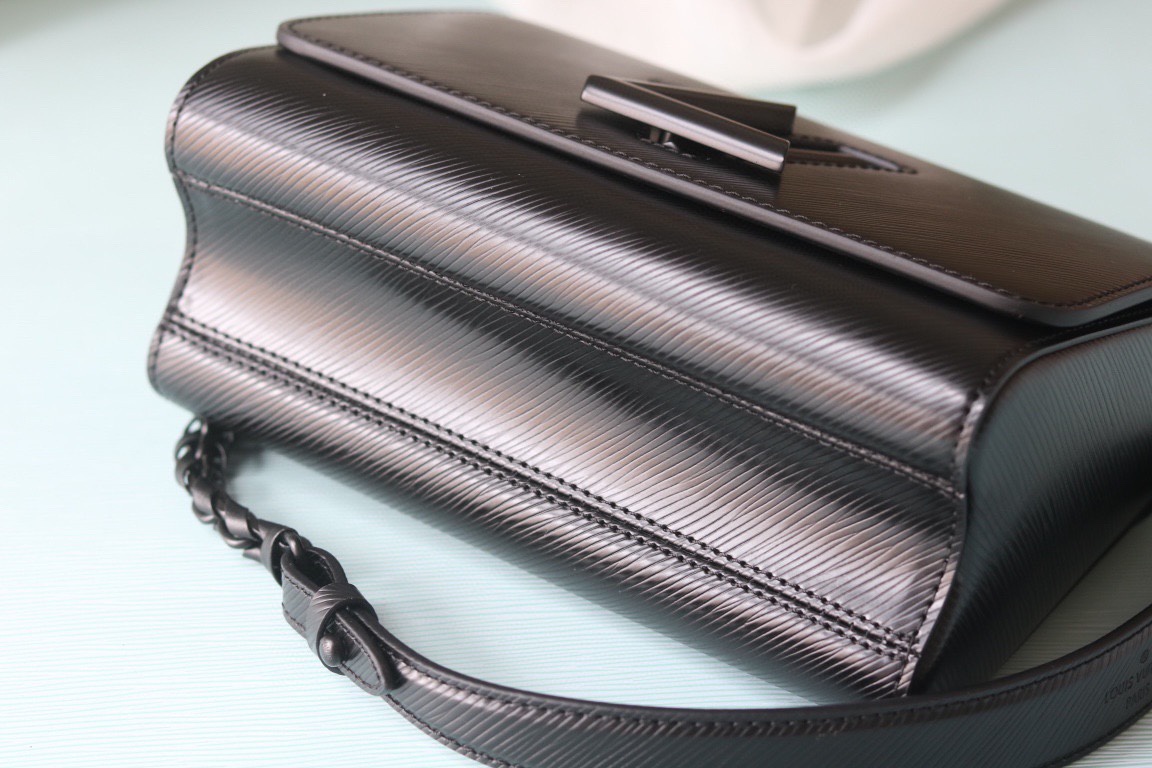 L design women handbag