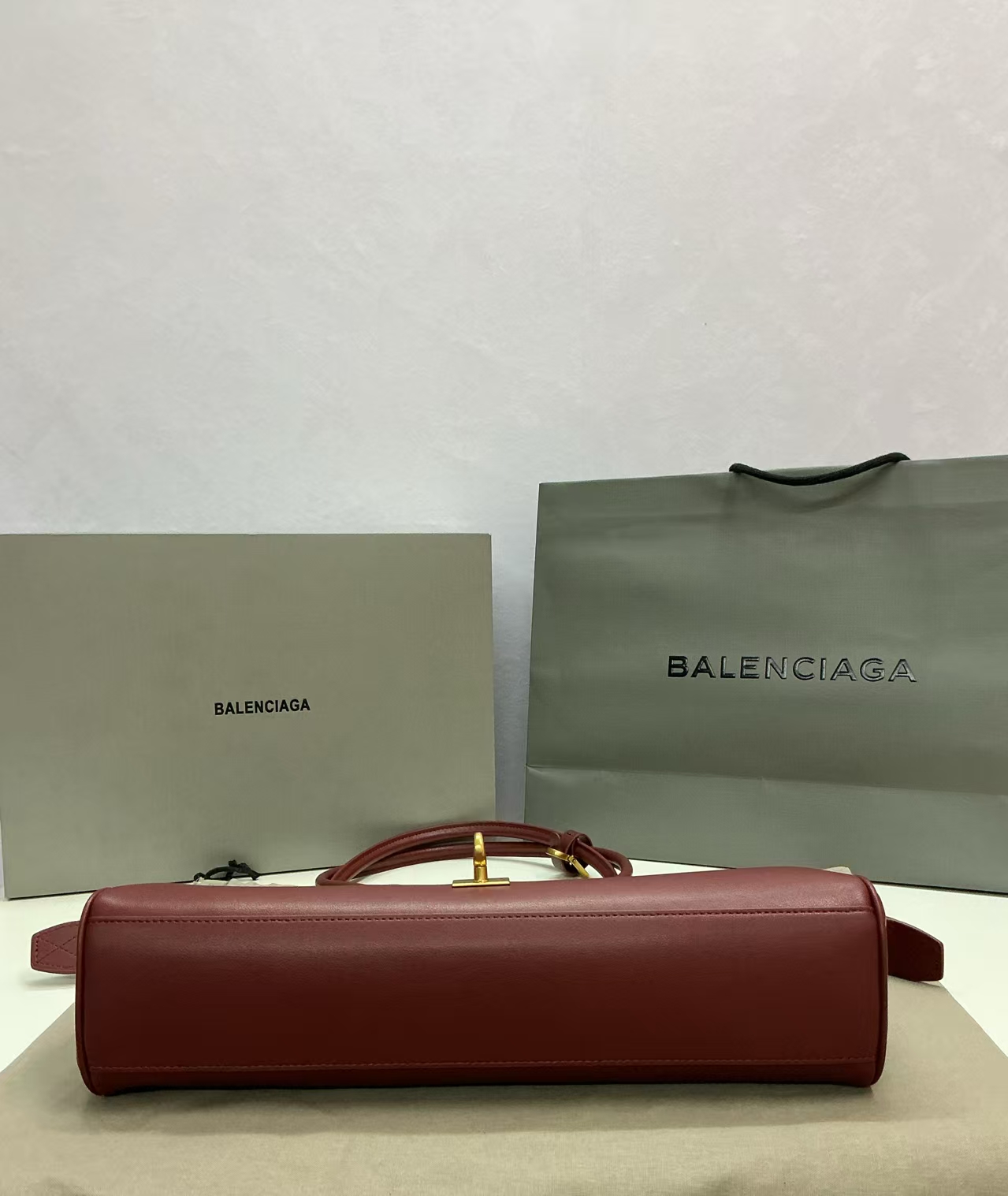 B design women handbag