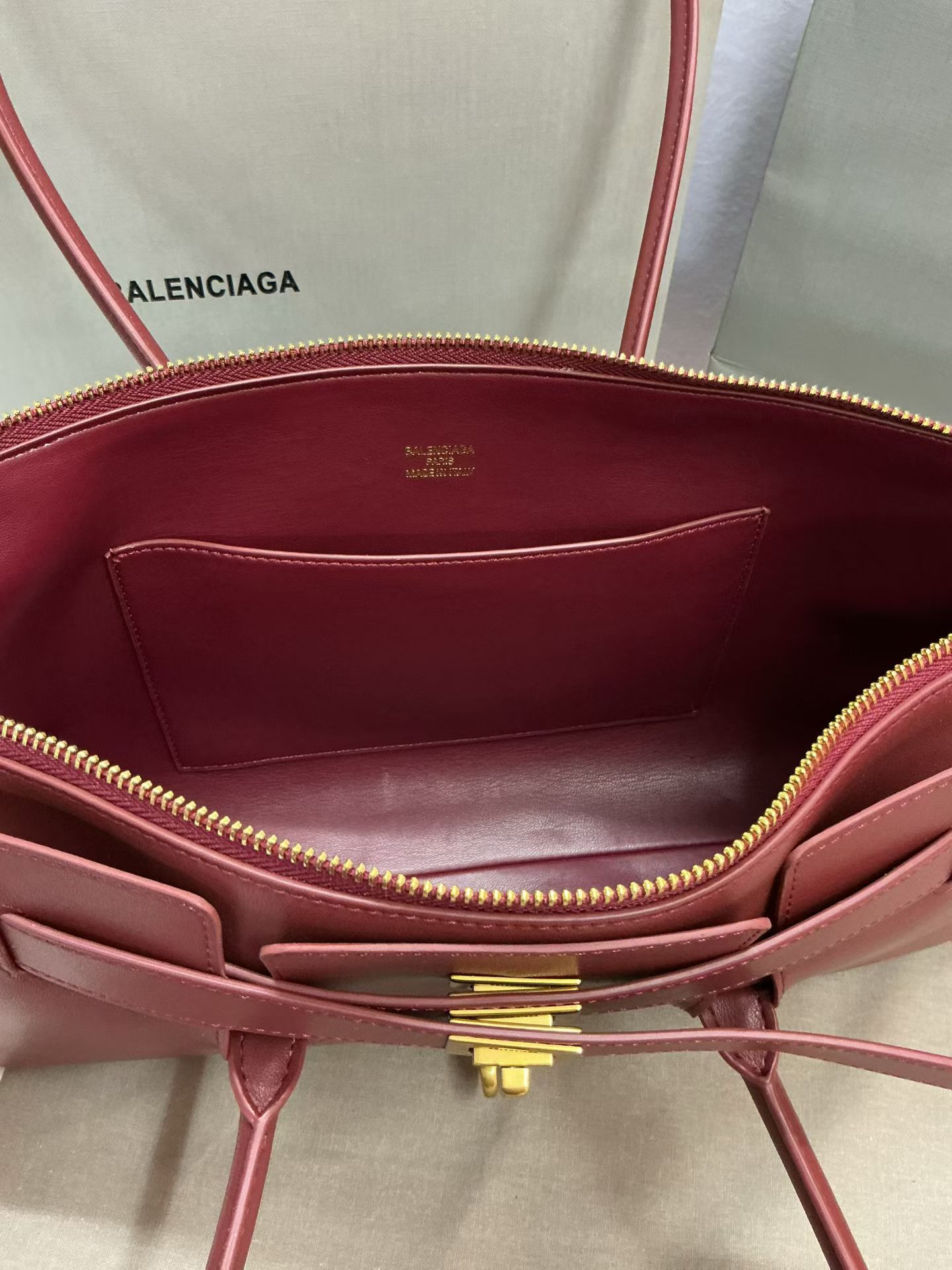 B design women handbag