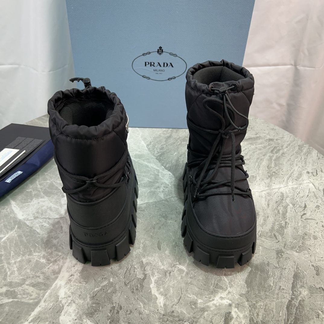 P design chubby snow boots