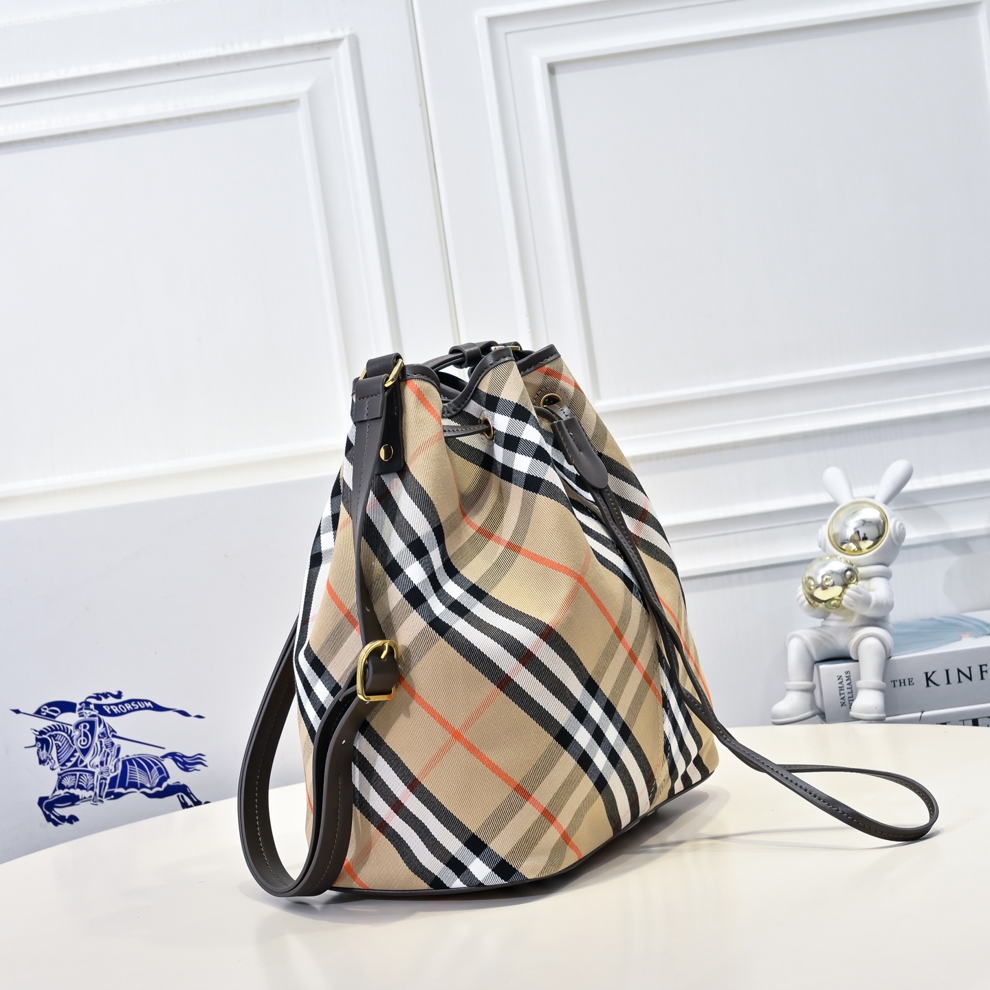 B design women handbag