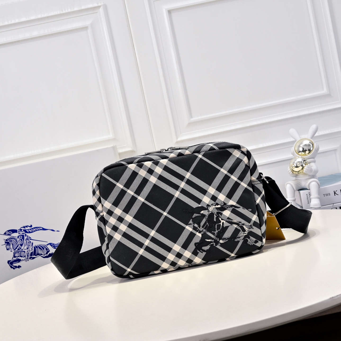 B design women handbag