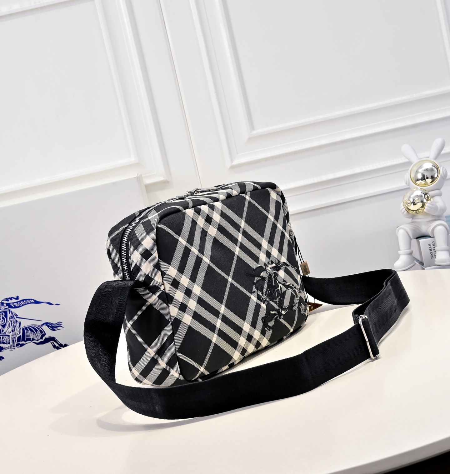 B design women handbag