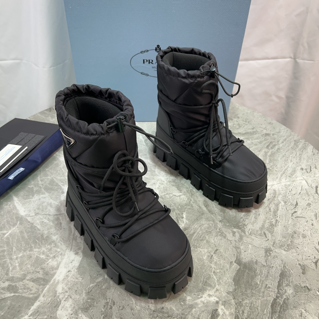 P design chubby snow boots