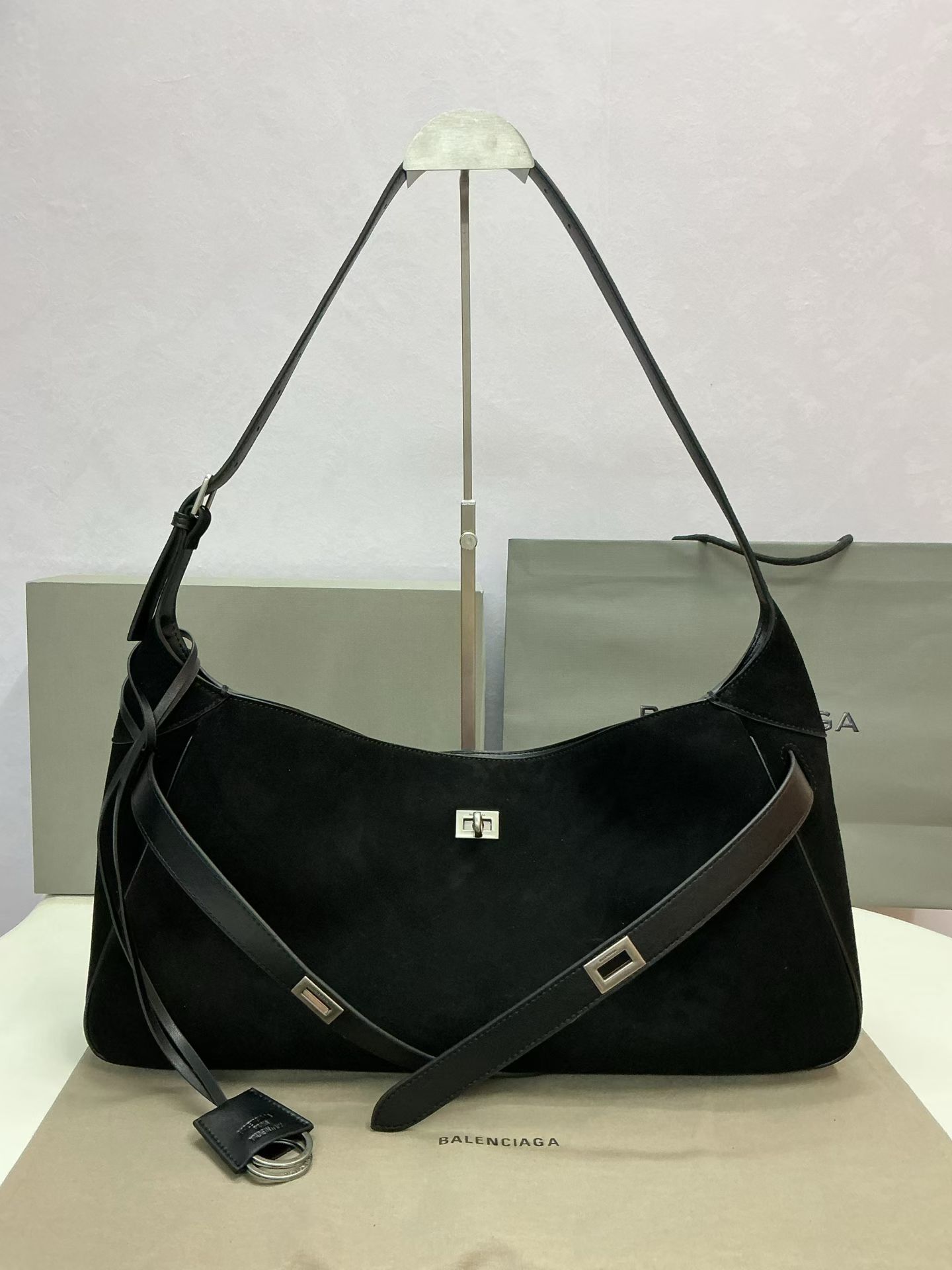 B design women handbag