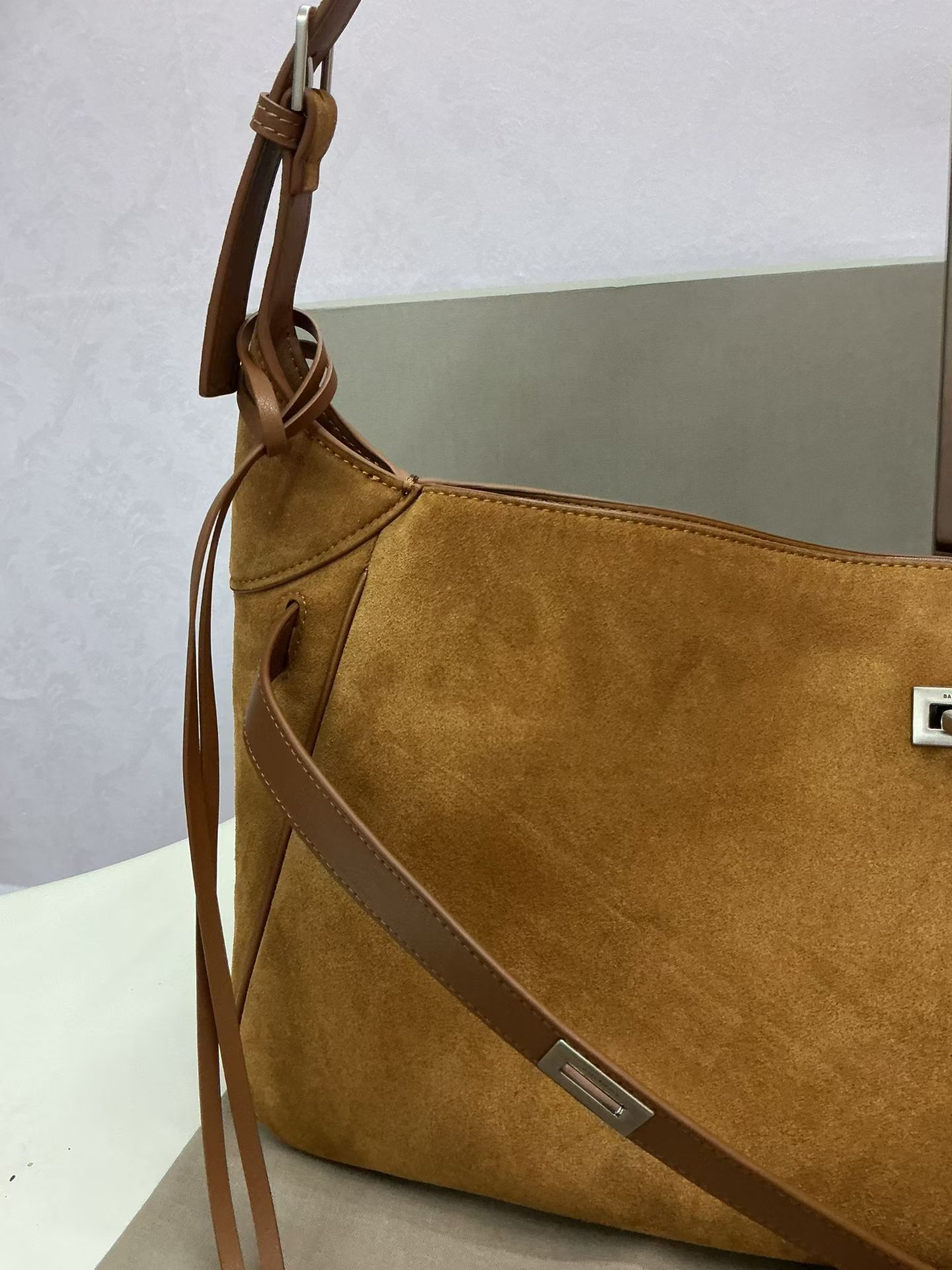 B design women handbag