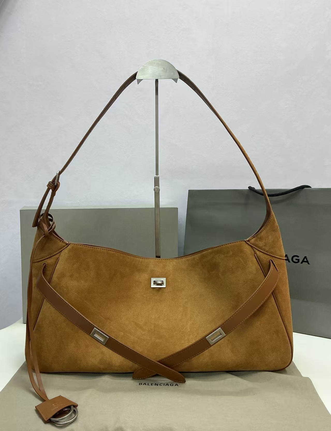 B design women handbag