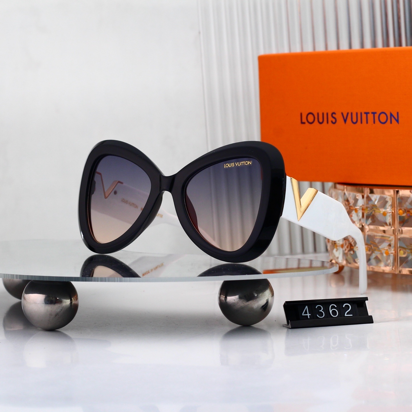 L design new glasses 4362