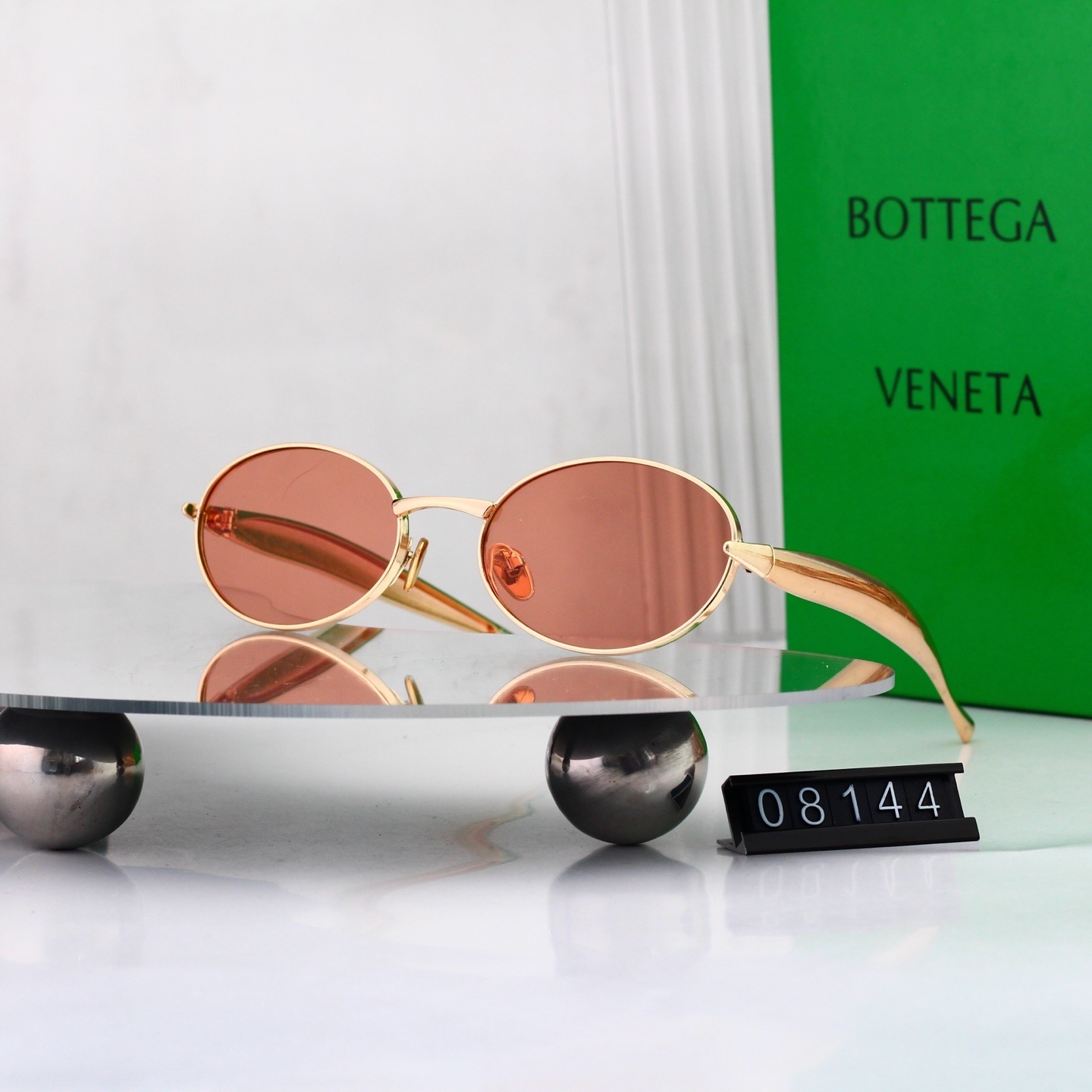 B design new glasses 08144