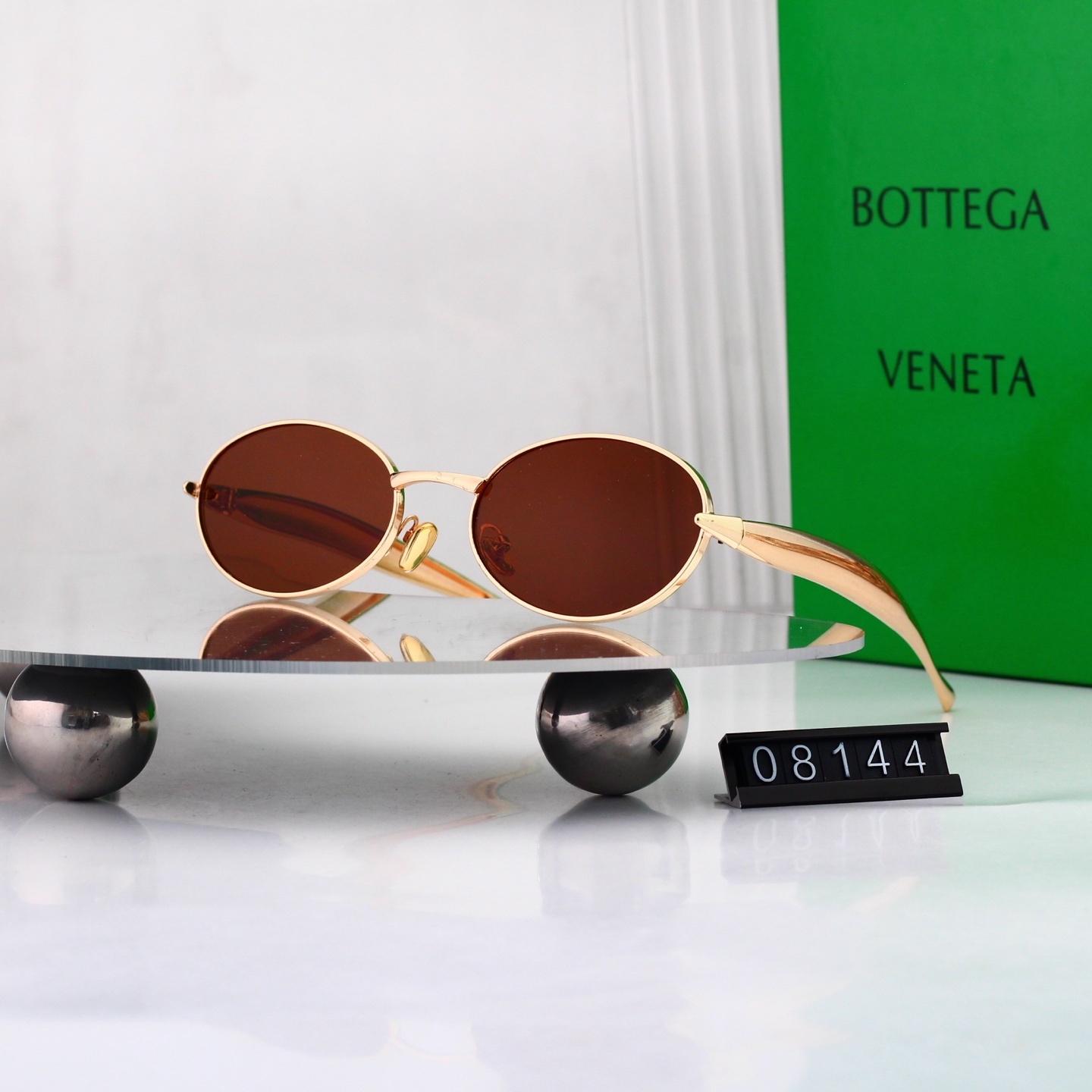 B design new glasses 08144