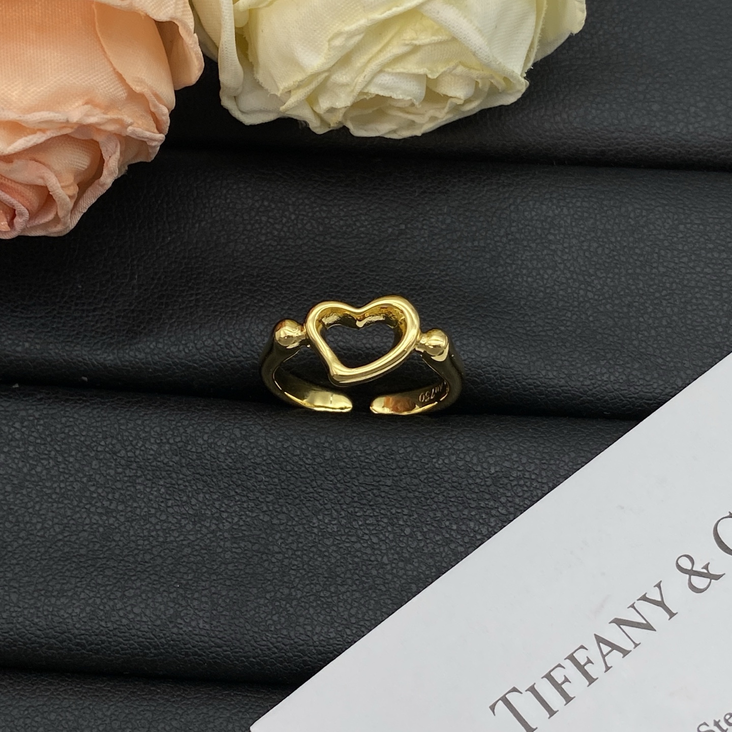 T design heart ring