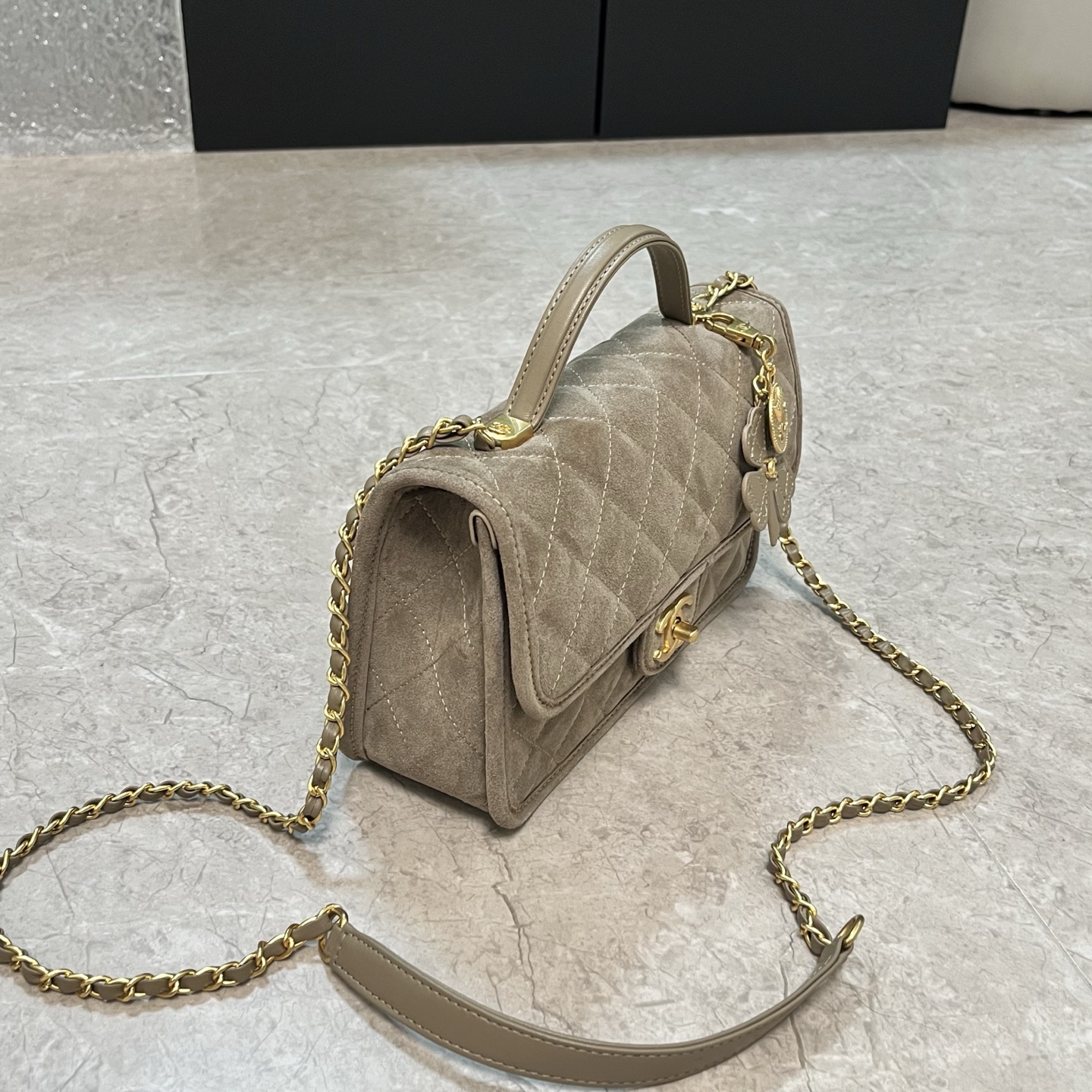 C design women handbag