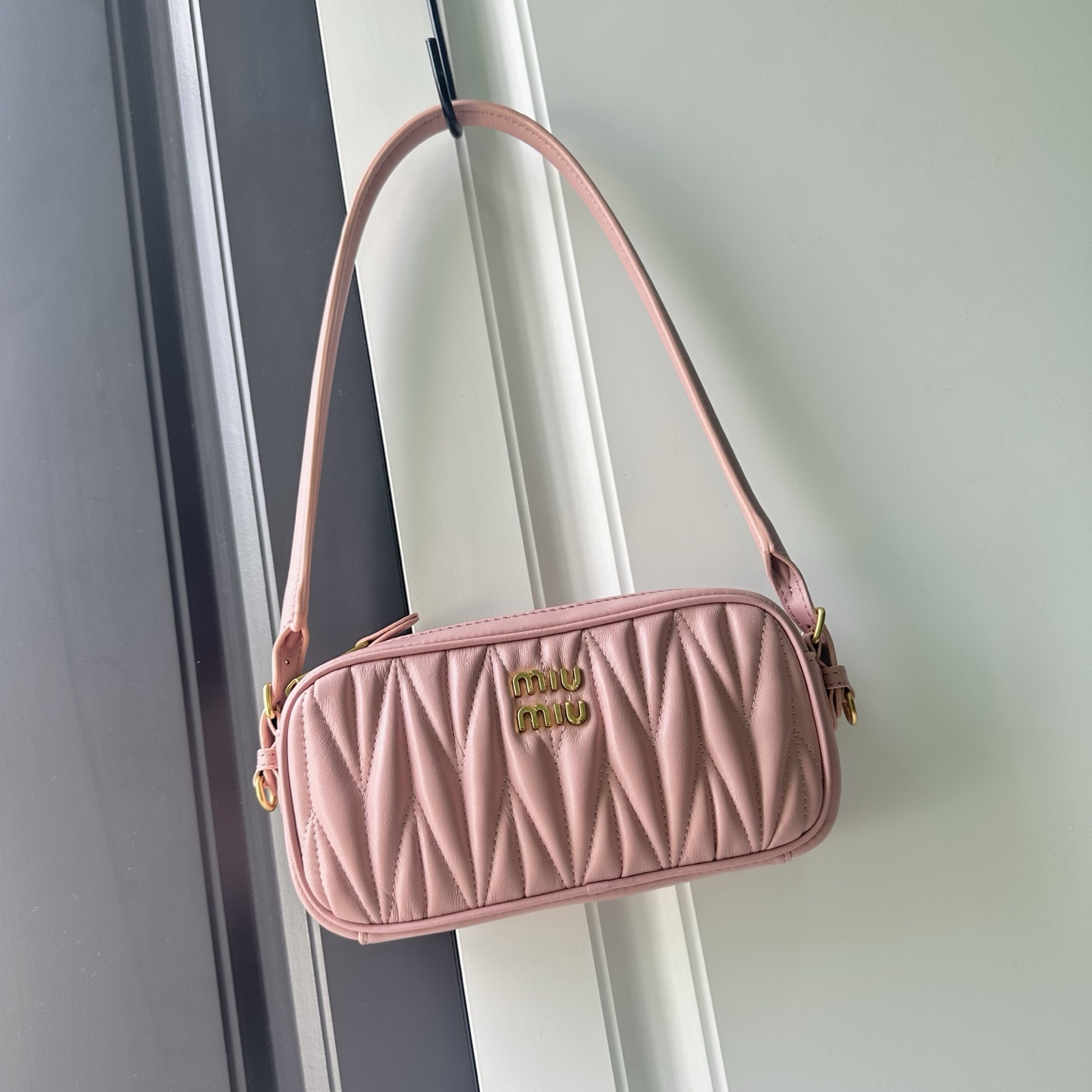 M design women handbag