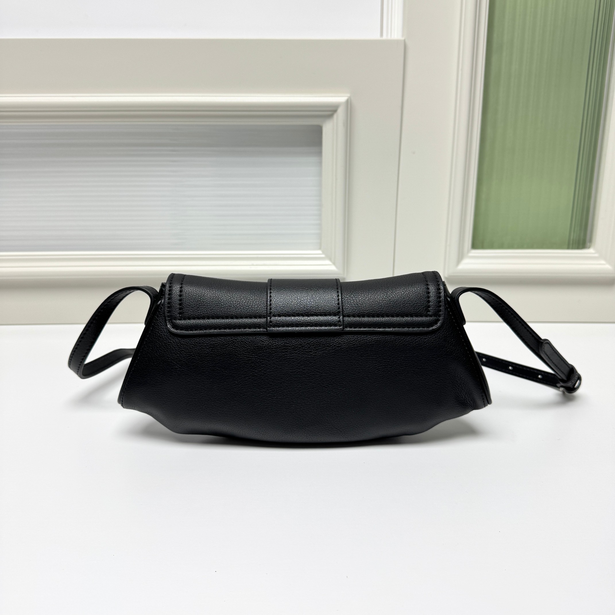 C design women handbag