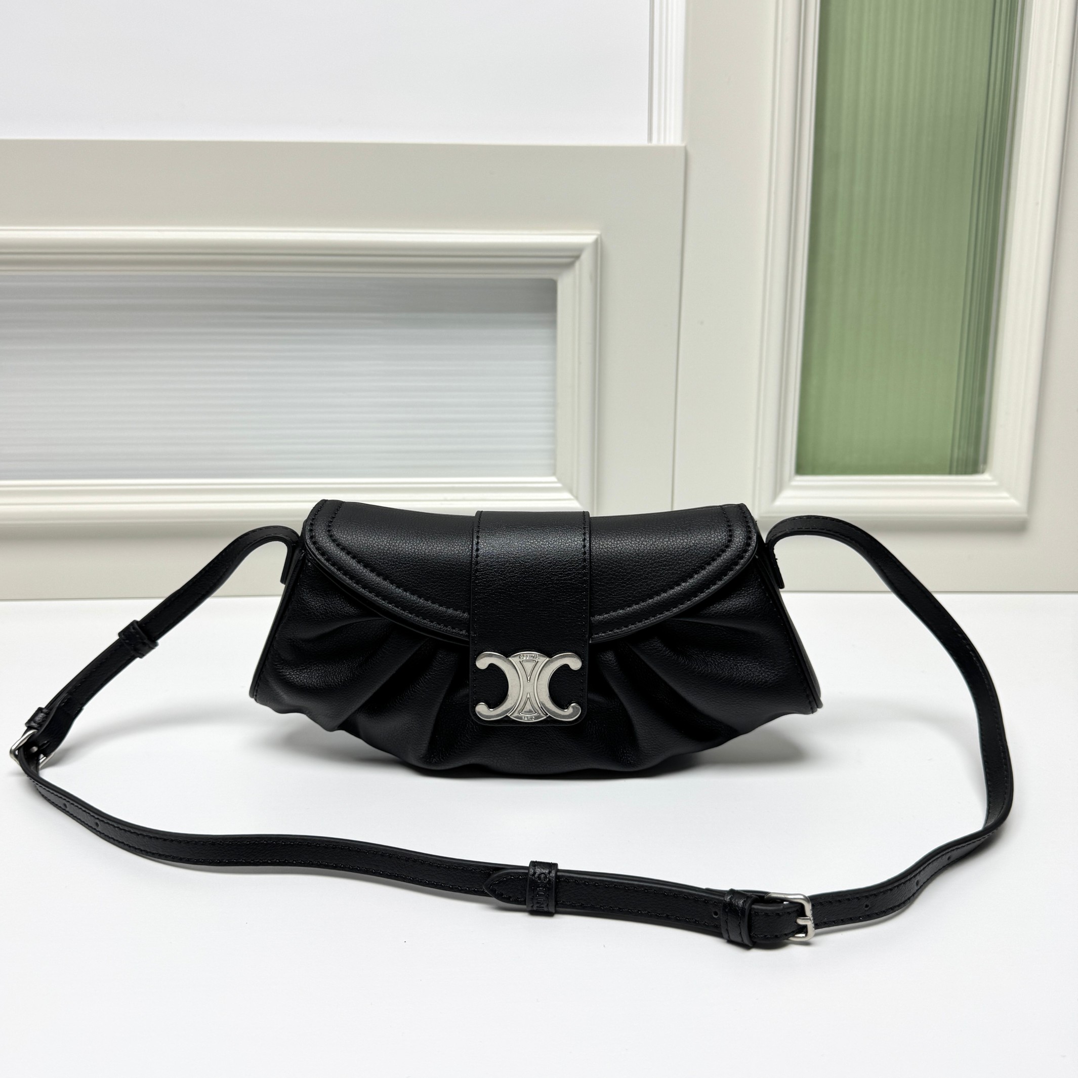 C design women handbag