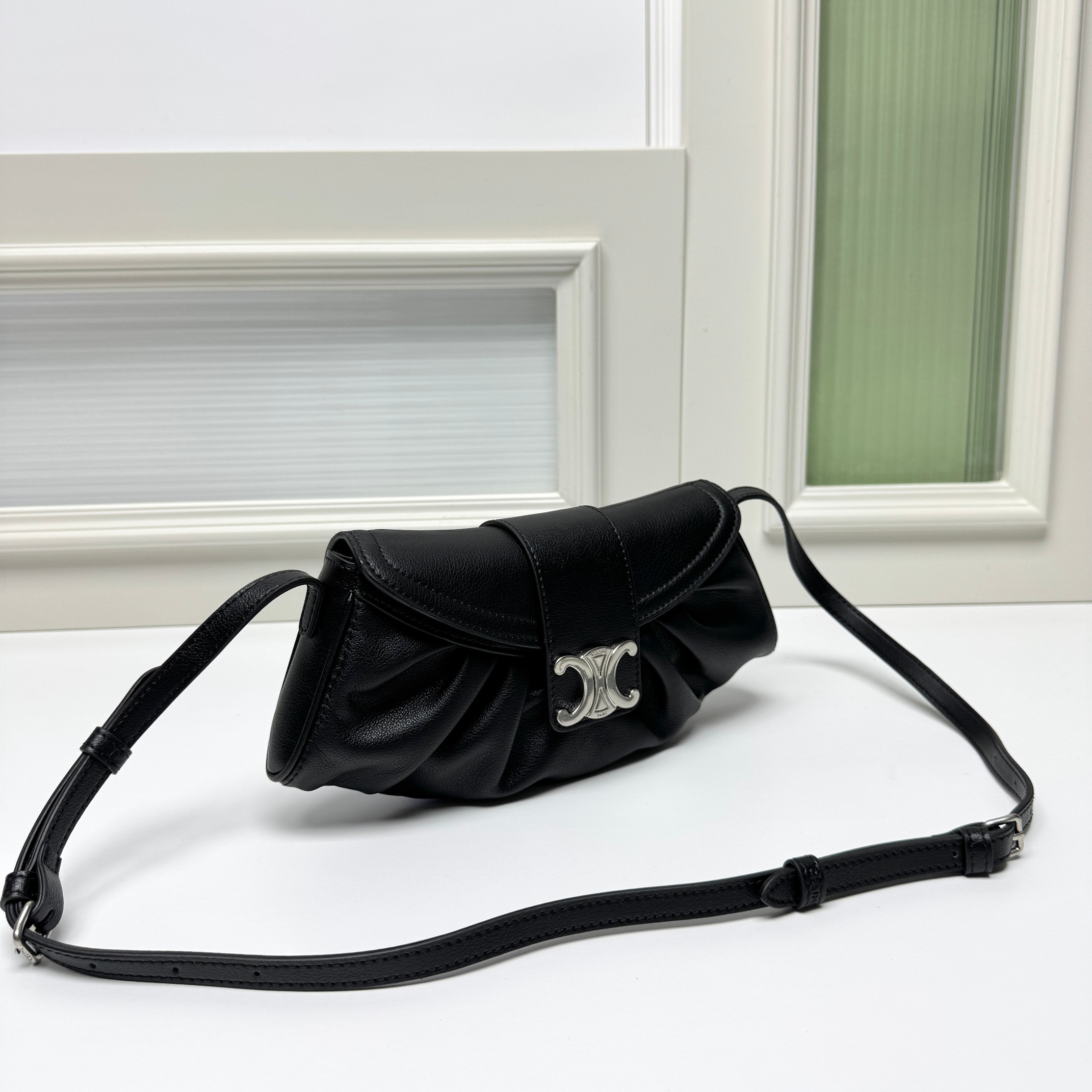 C design women handbag