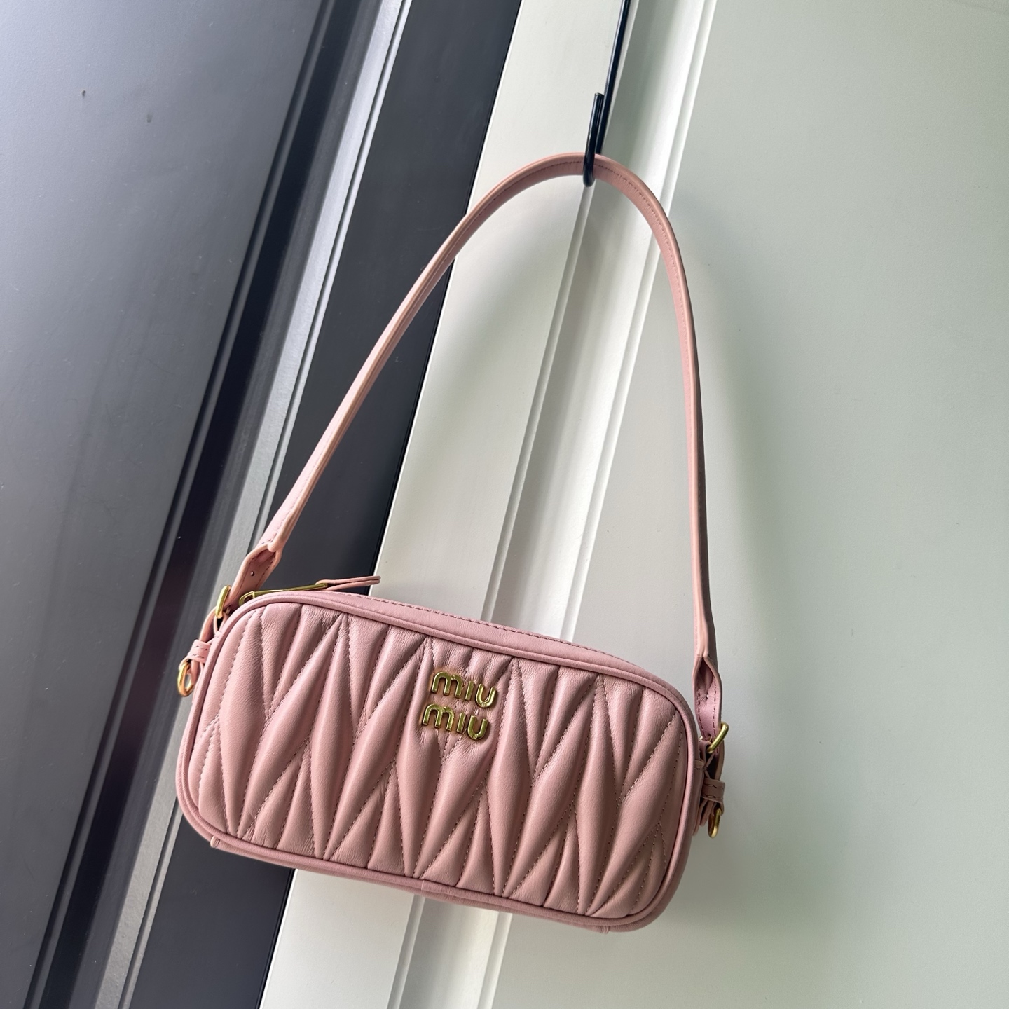 M design women handbag