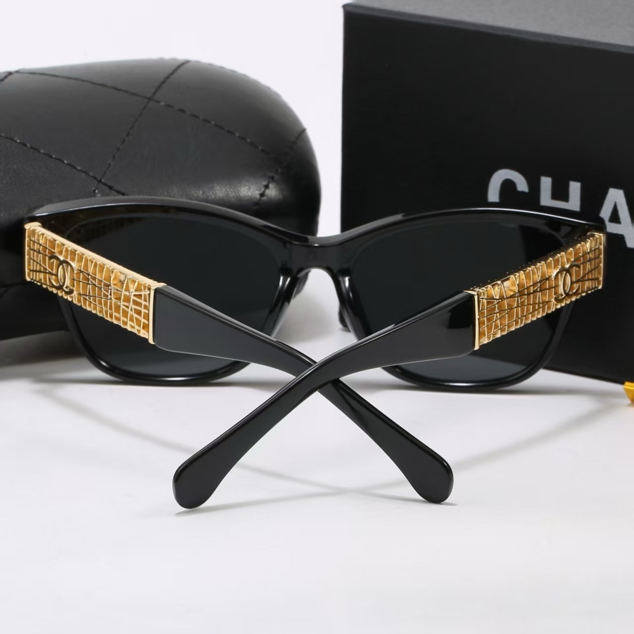 C design glasses 3477