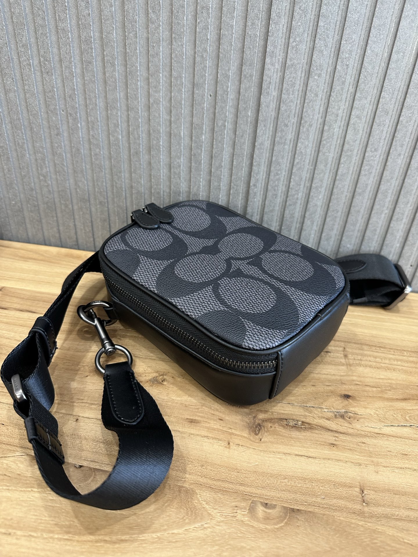 C design women handbag