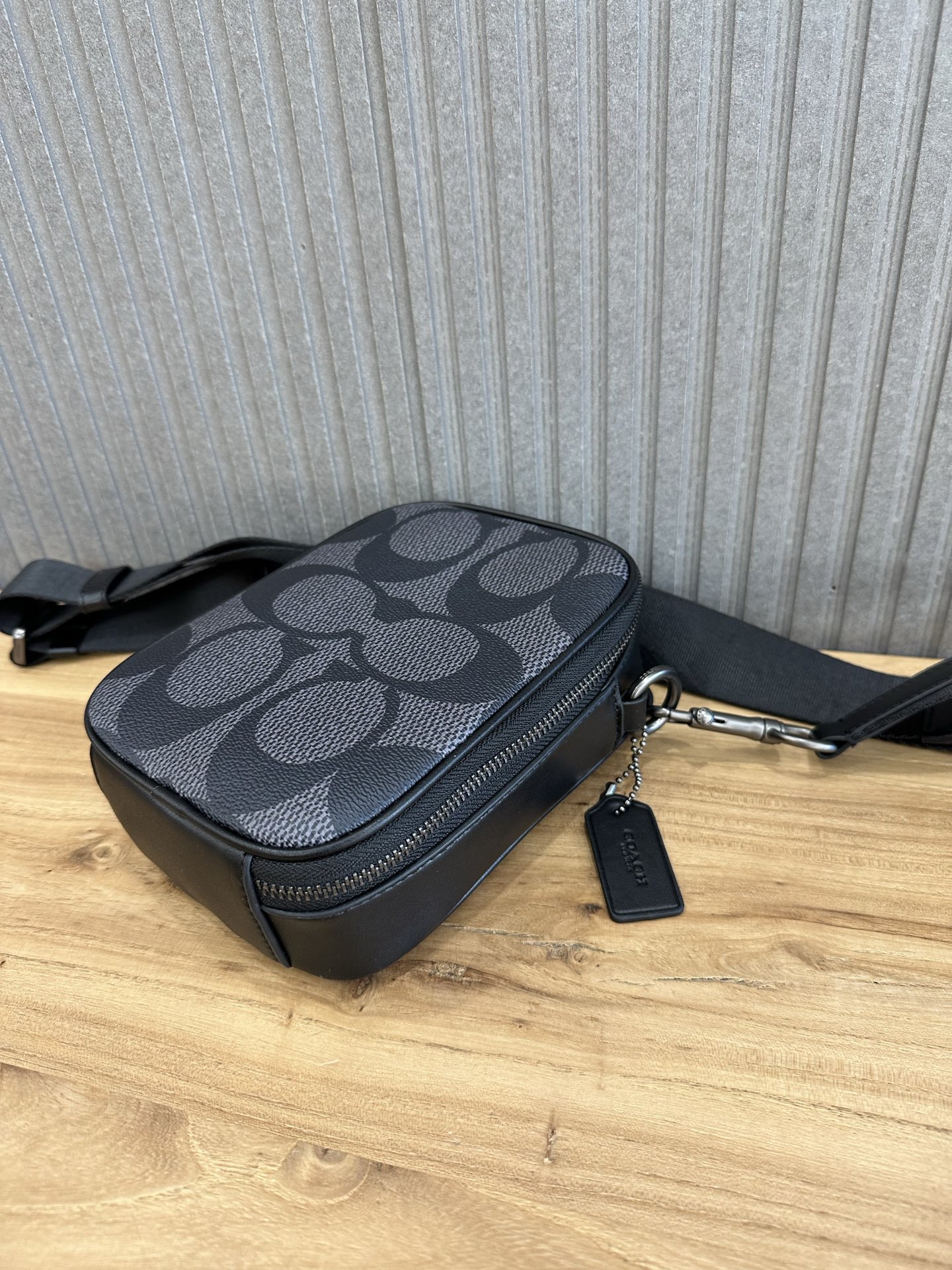 C design women handbag