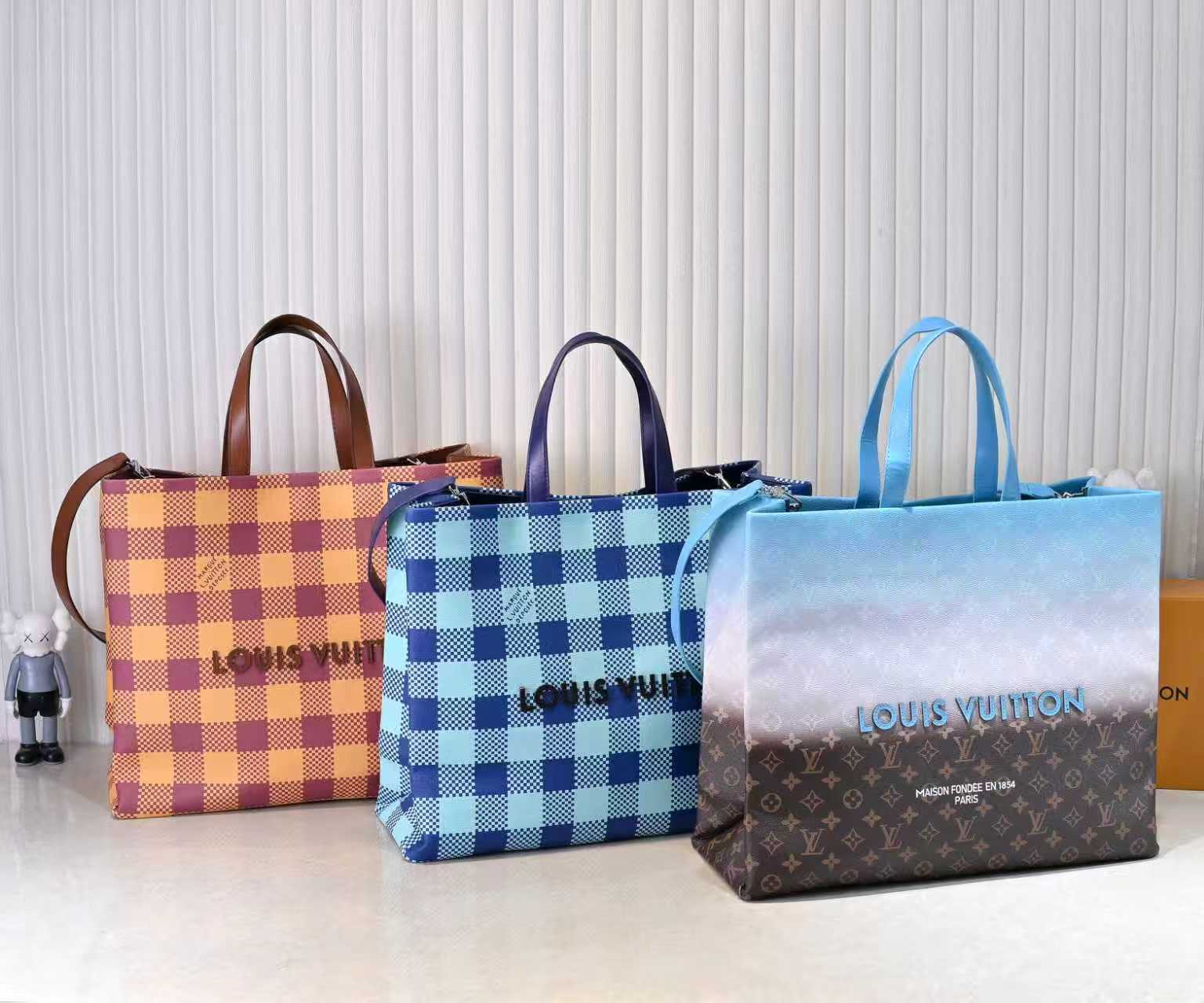 L design women handbag